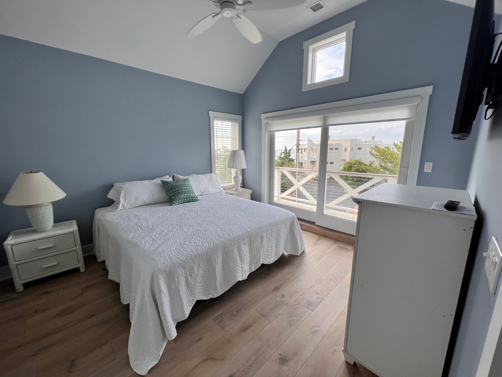 36 W. Alabama Avenue, Beach Haven Park