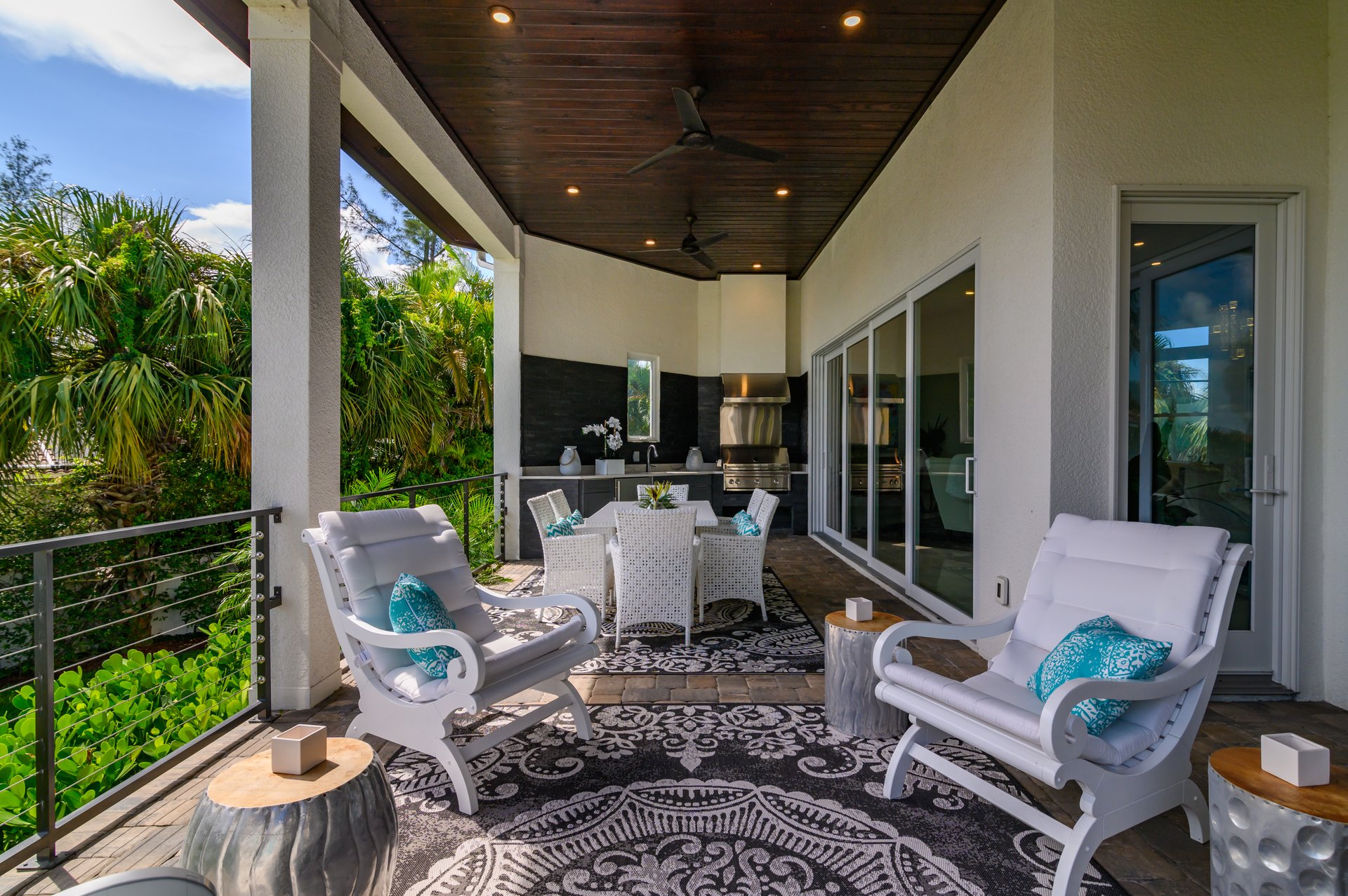 500 Ketch Lane, Country Club Shores, Longboat Key