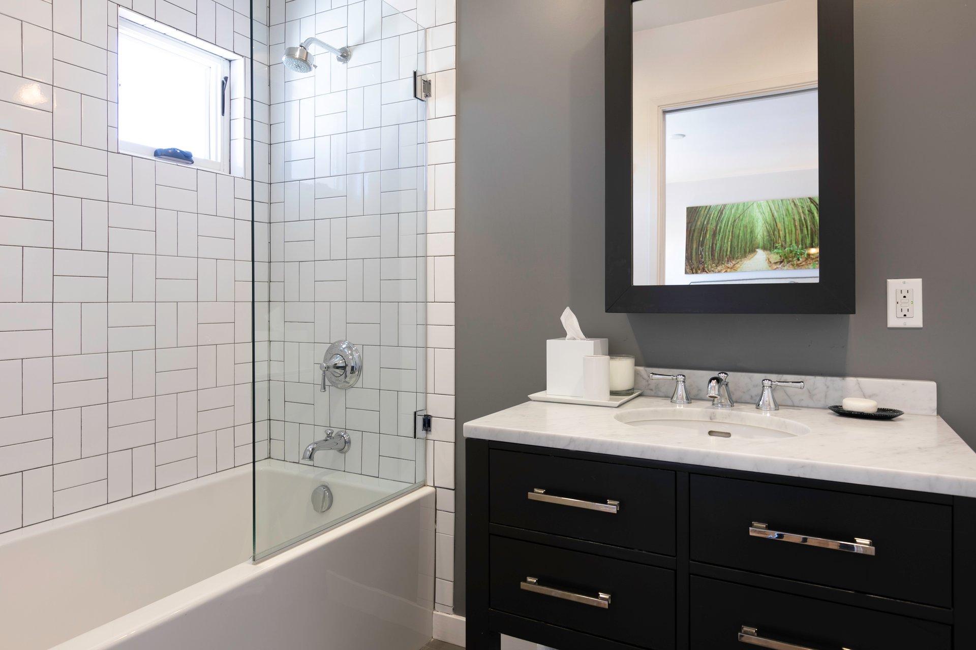 Dazzling Designer Done Furnished Lease in Los Feliz