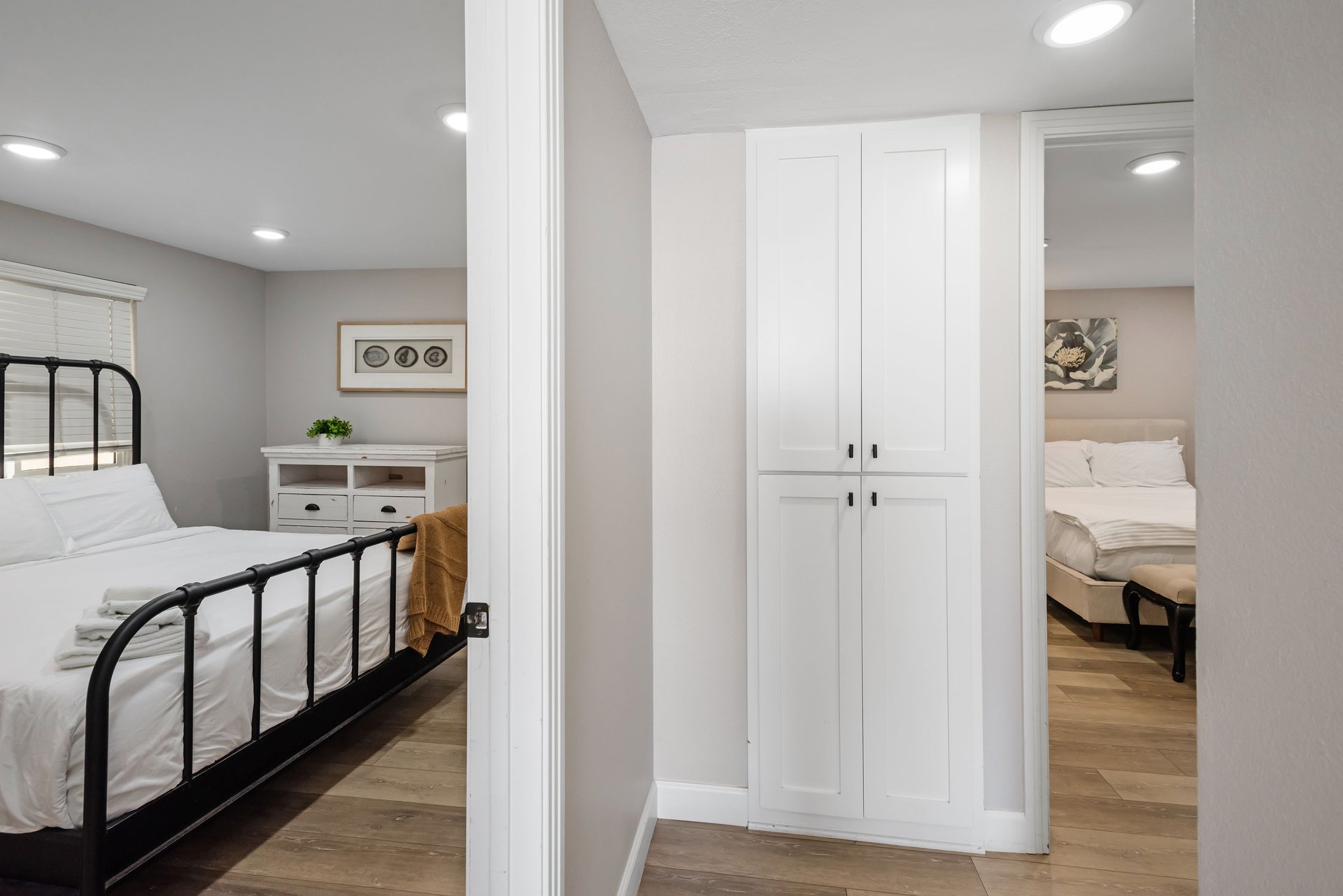 2208 The Strand