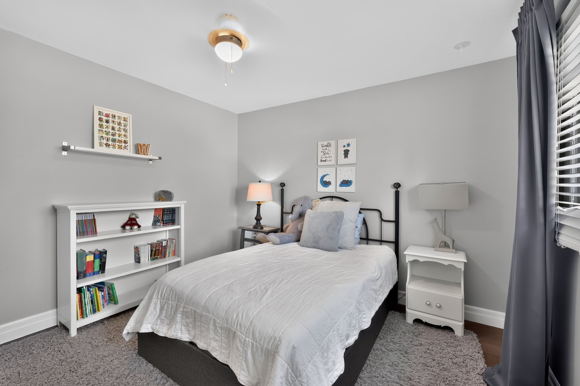 1019 Mesa Cres