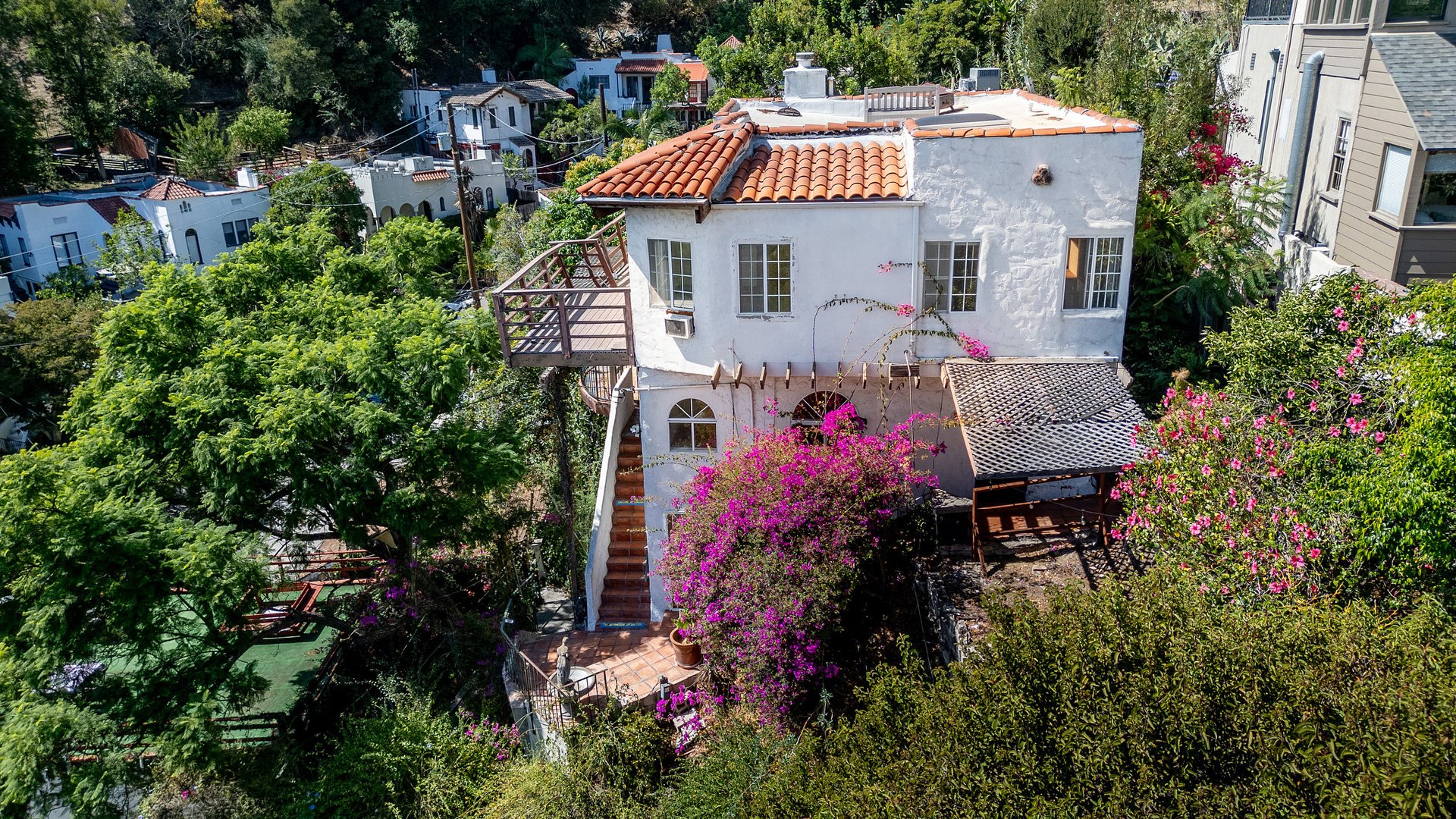 6131 Glen Tower St.