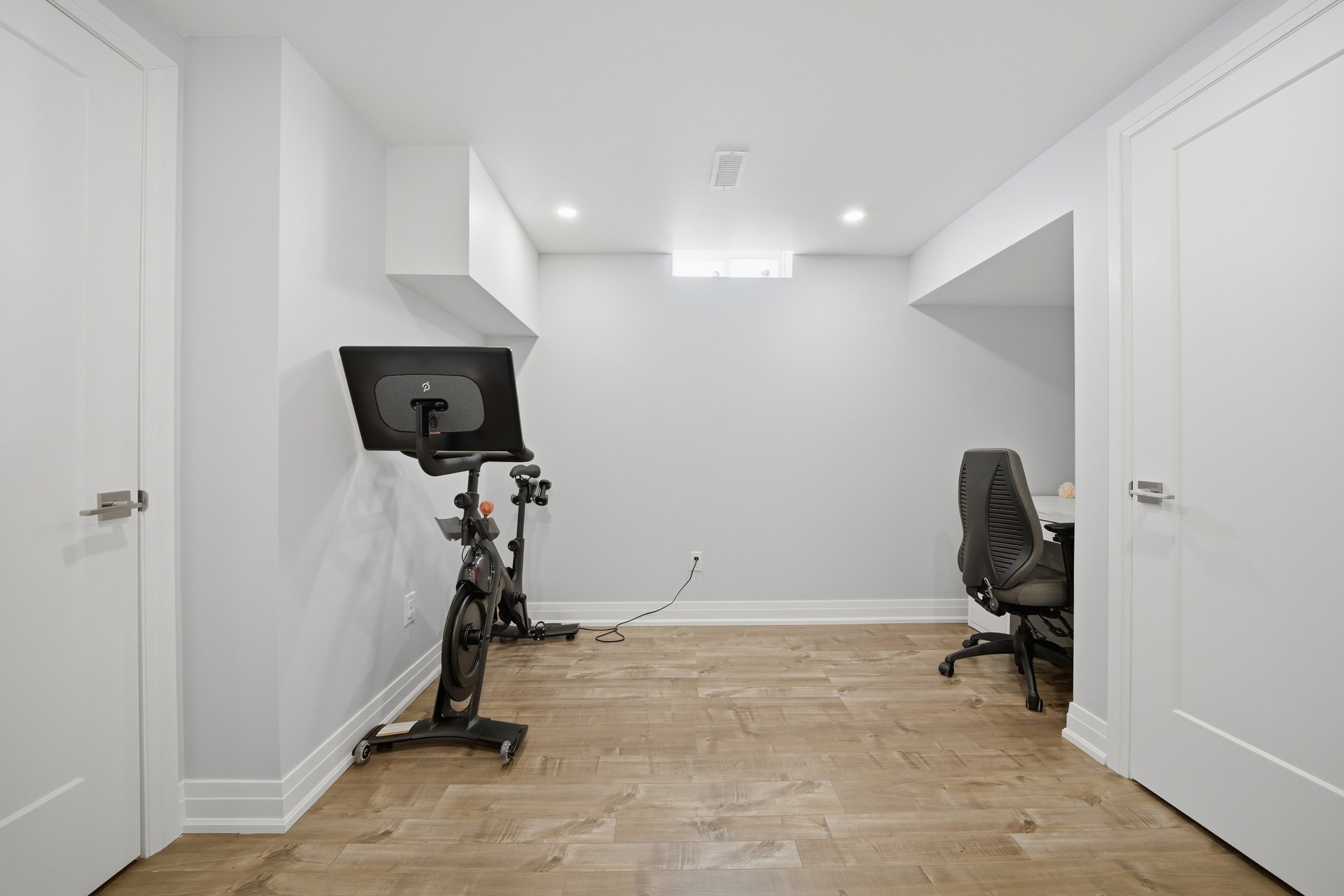 FREEHOLD TOWNHOME