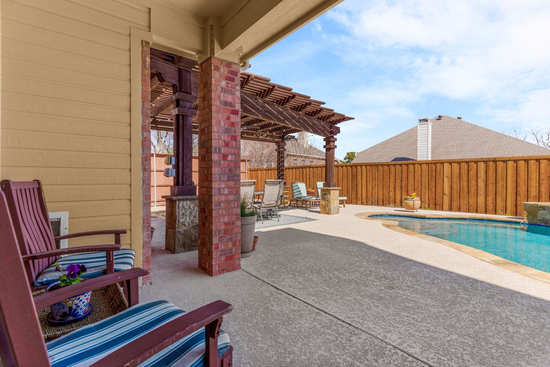 1509 Timberline Drive