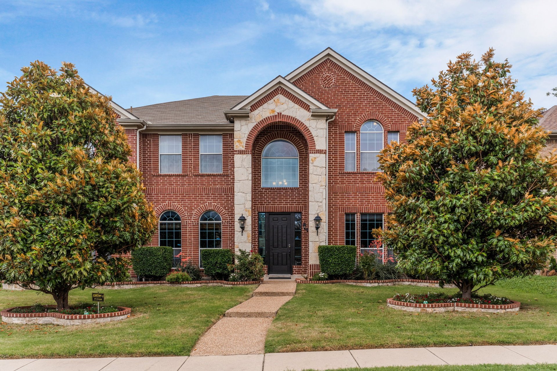 9772 Hickory Street (3% BAC)