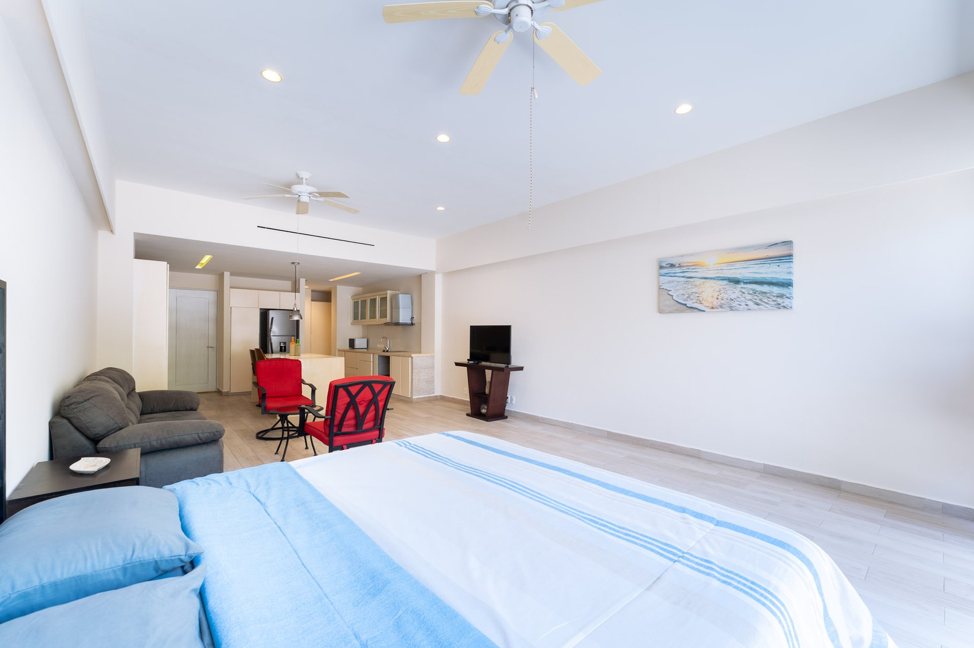 1 Bedroom, Condo, Mixie 102