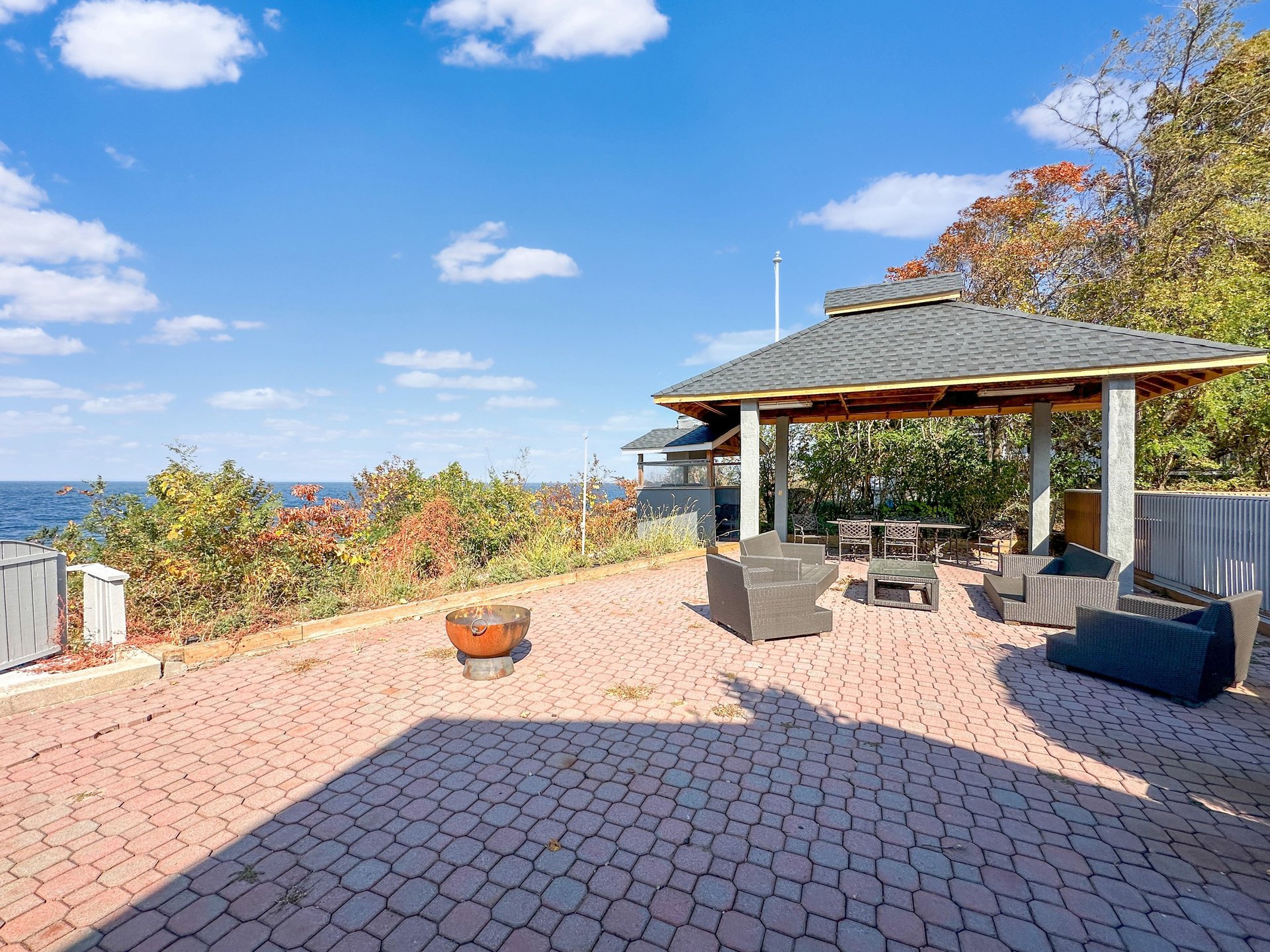 430 Salt Marsh Ln