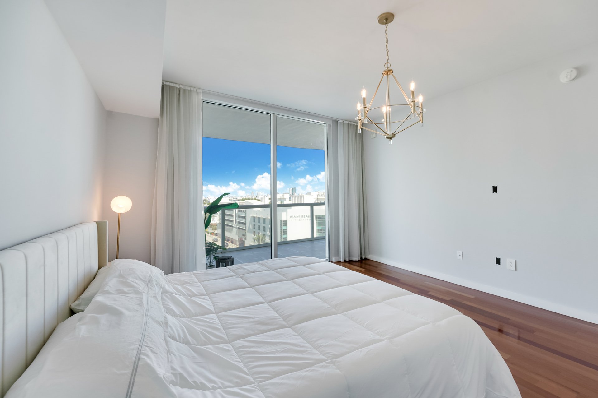 Icon South Beach For Sale | Unit 906
