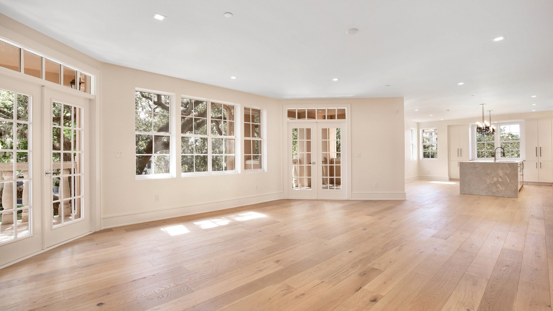 147 S Interlachen Ave Unit 301