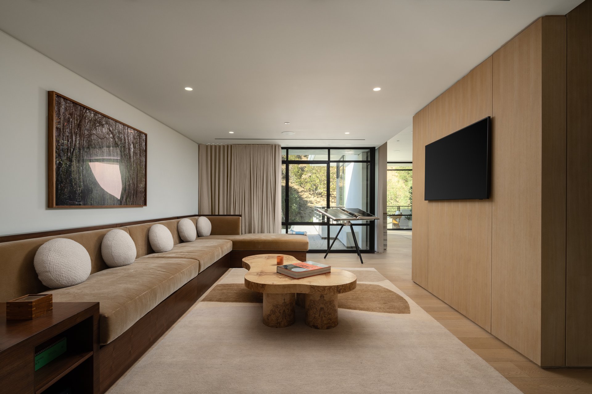 9509 Heather Rd, Beverly Hills 