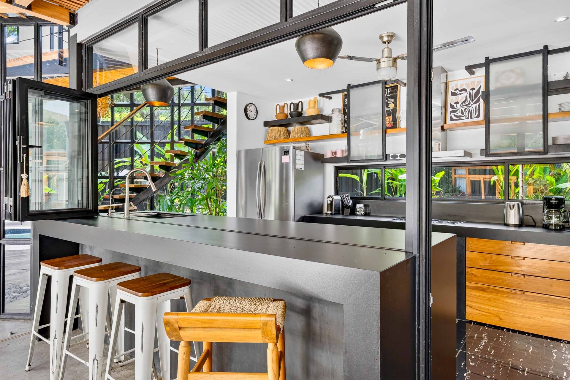 Casa Chavela | Luxury 4-Bedroom Home with Guest Cabin & Pool in Tamarindo