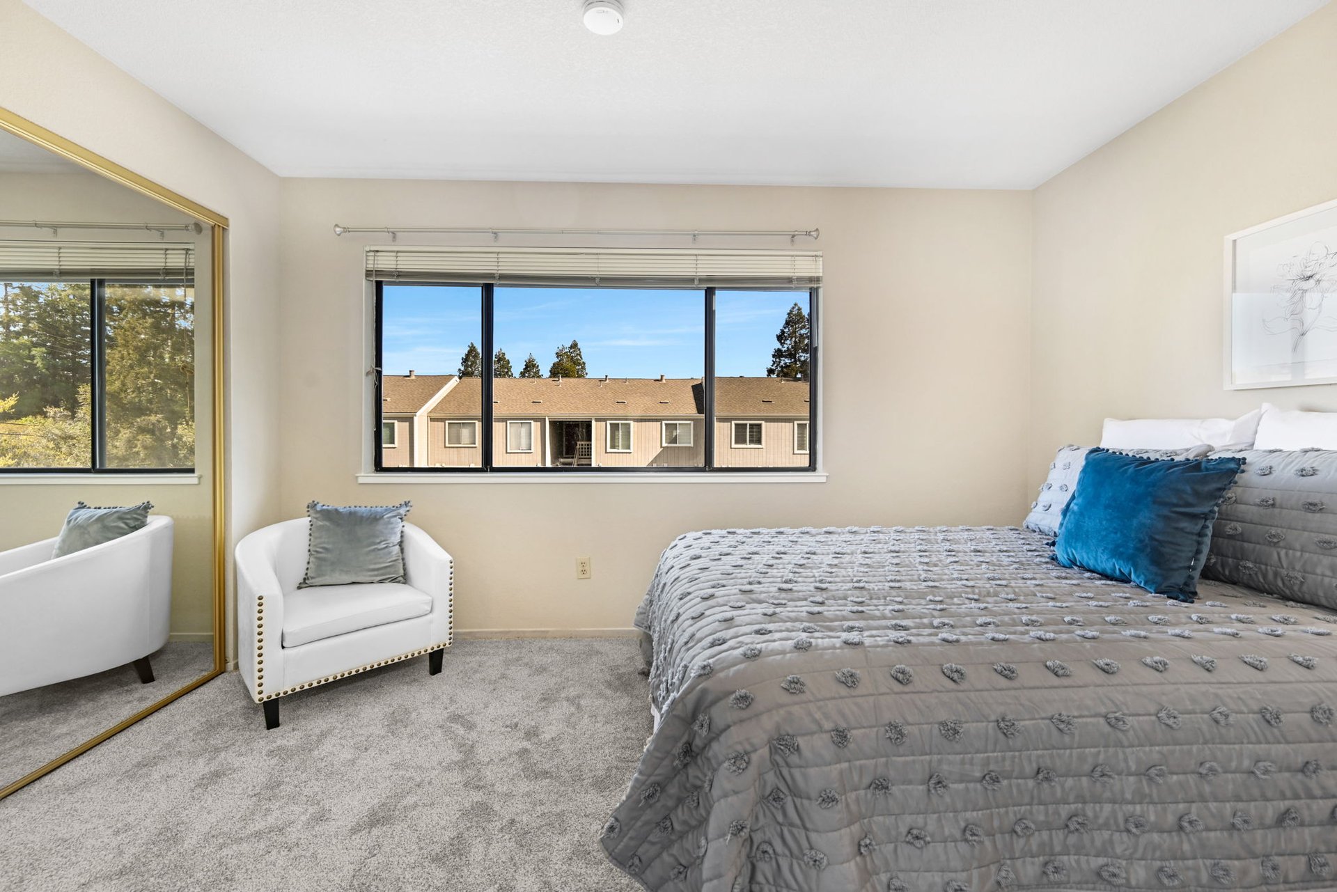 2677 Oak Rd. #202, Walnut Creek