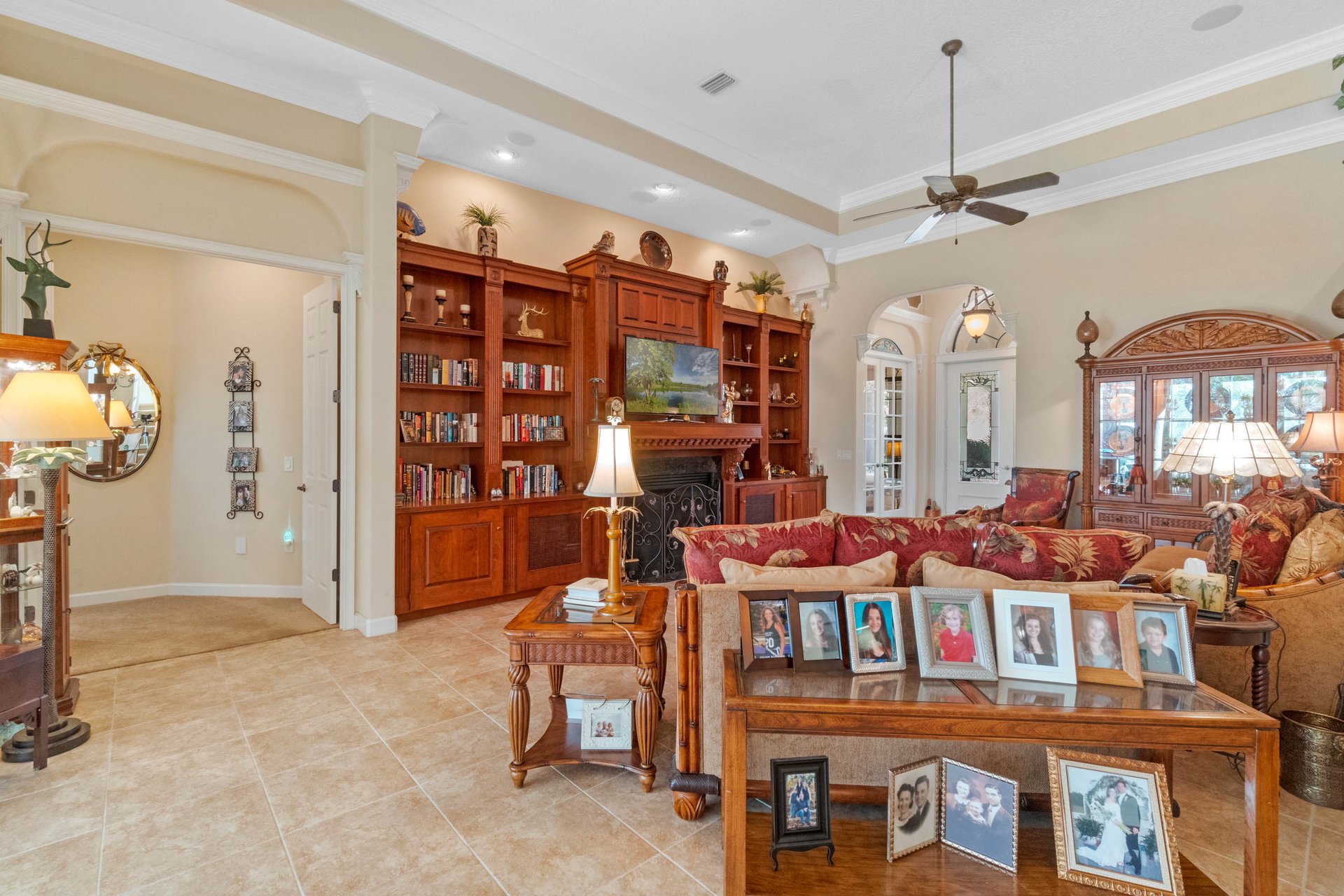 9826 Santa Clara Ct