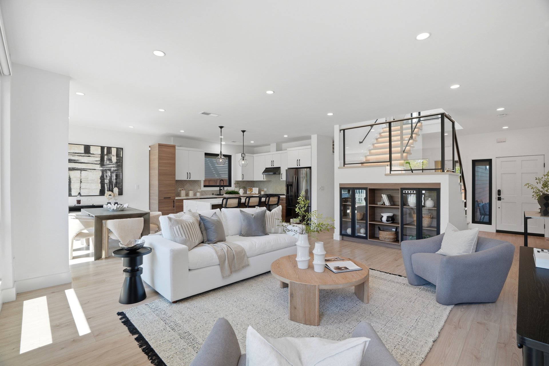 609 Waterbury Lane