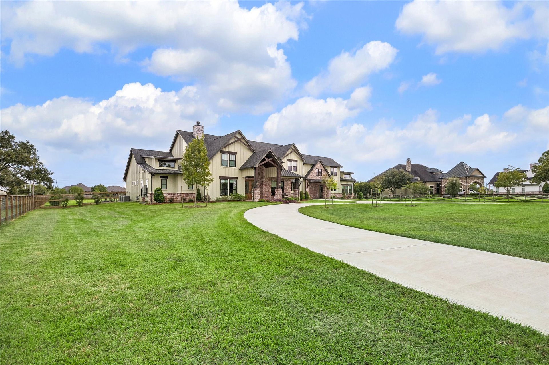 301 W. Viejo Dr