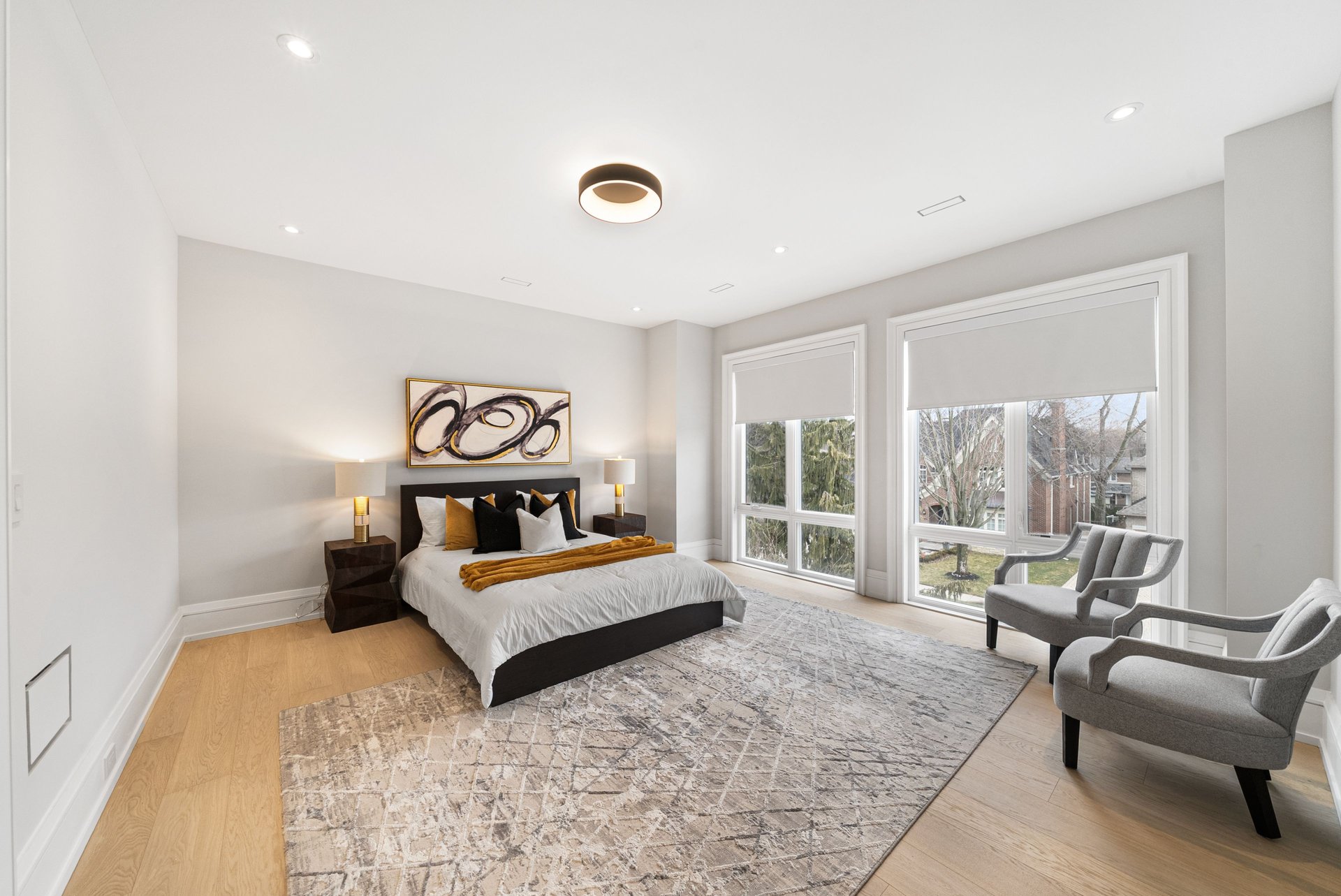 SOLD: Architectural Elegance