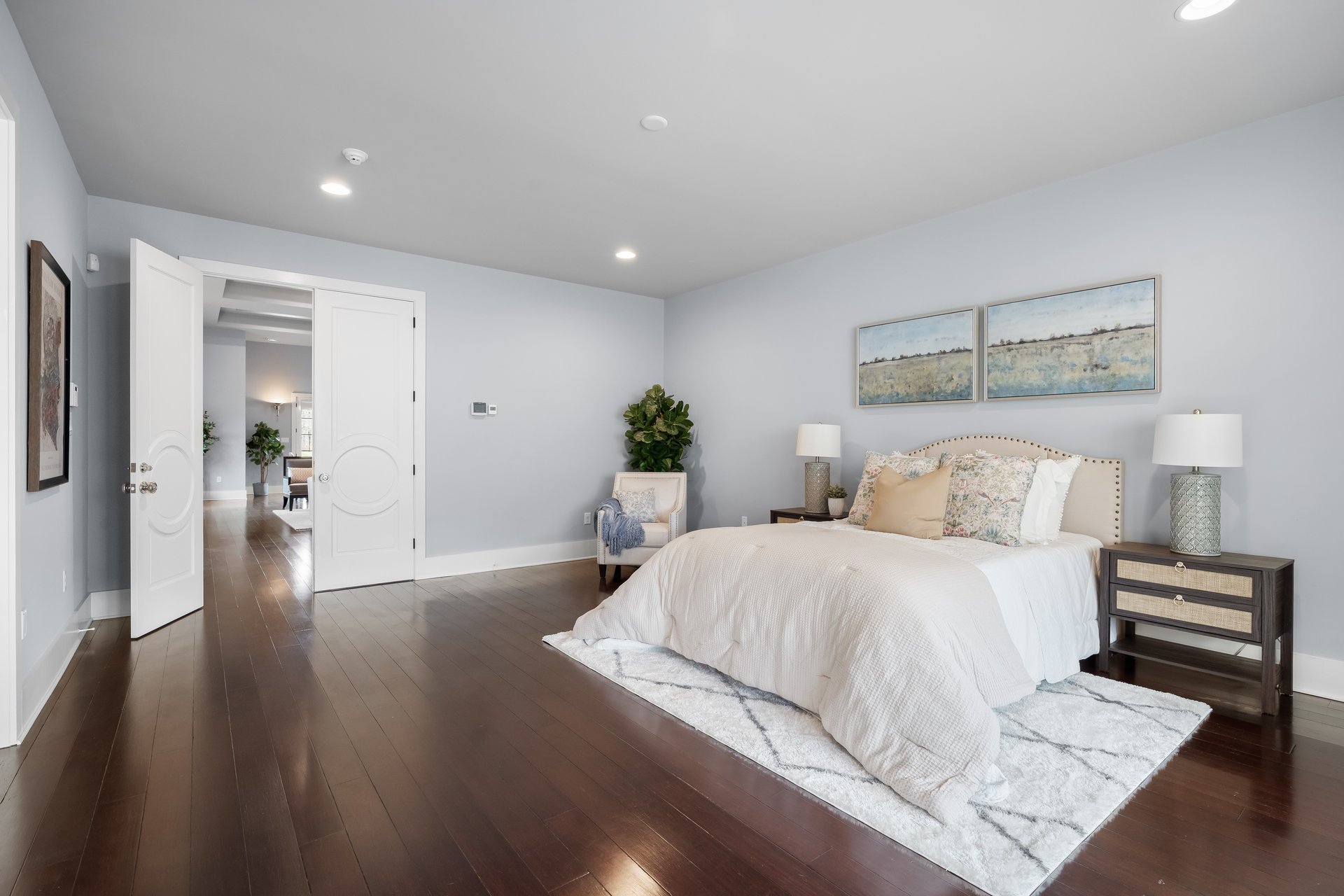 2687 Avenue Du Vlg