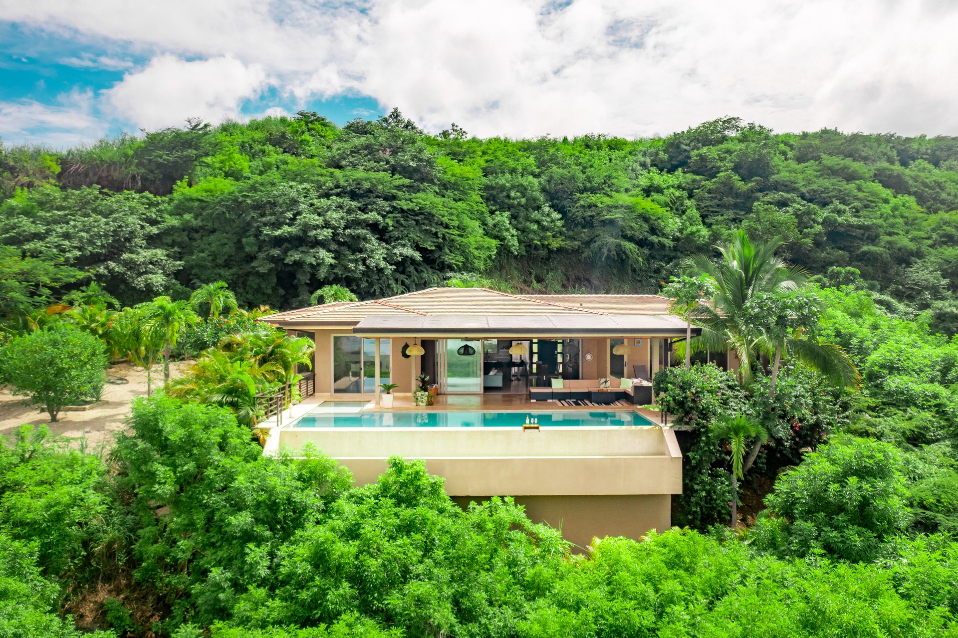 Casa Cocoon | Amazing Oceanview Home with Privacy in a Gated Community!