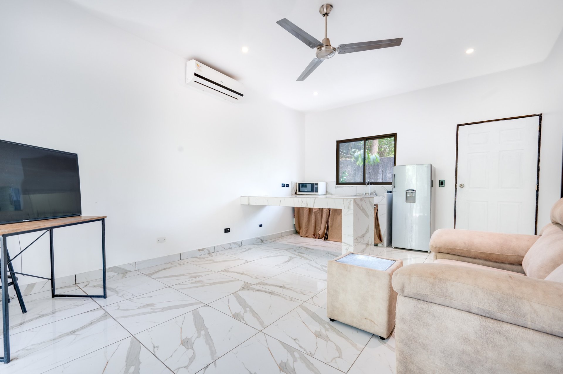 V-Iguana Finca Panamá | Large Property with Two Houses, Pool & Expansion Potential Near Tamarindo