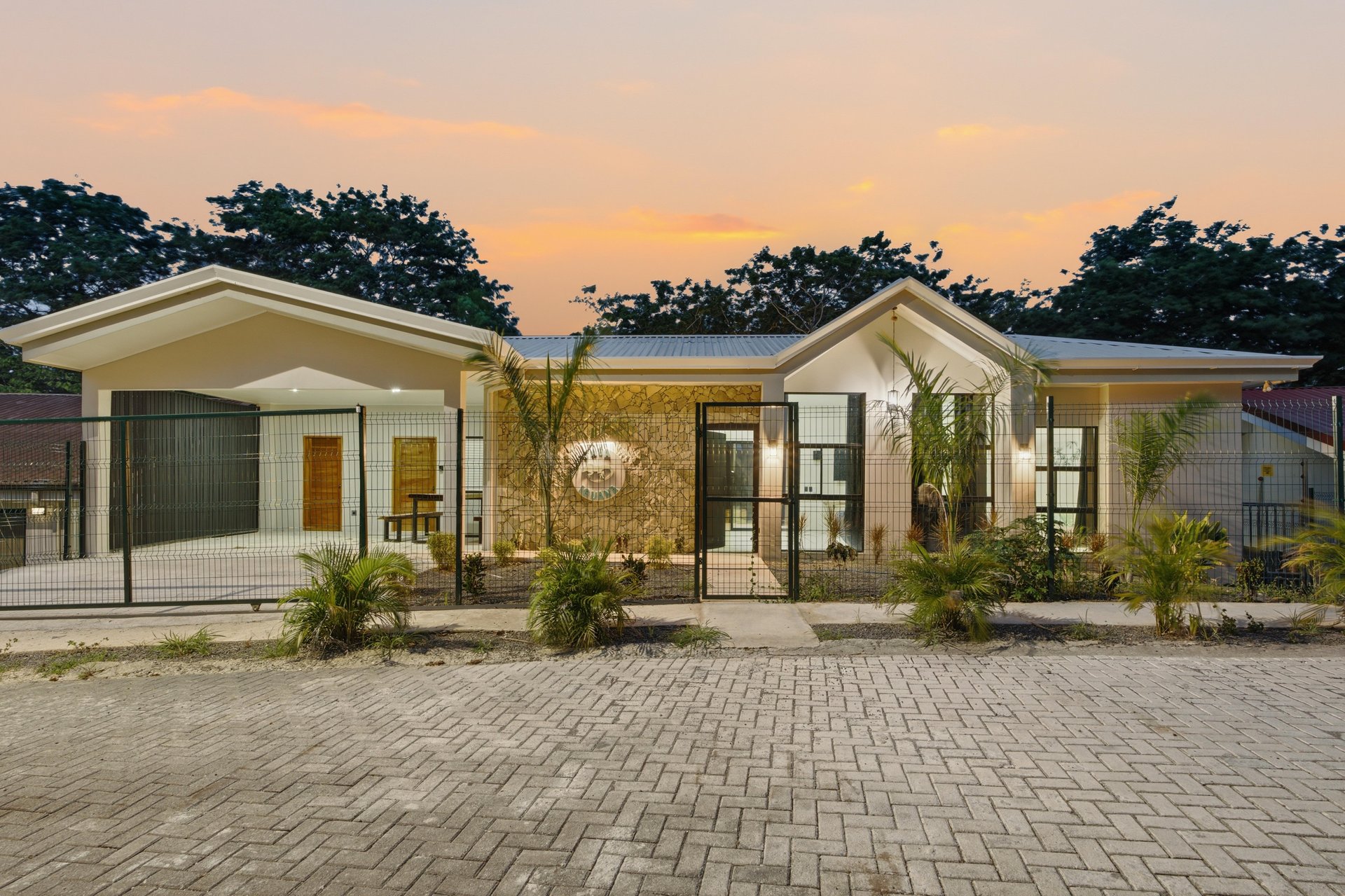 Casa Iguana | Modern 3 Bedroom Pool Home for Sale in Tamarindo, Costa Rica