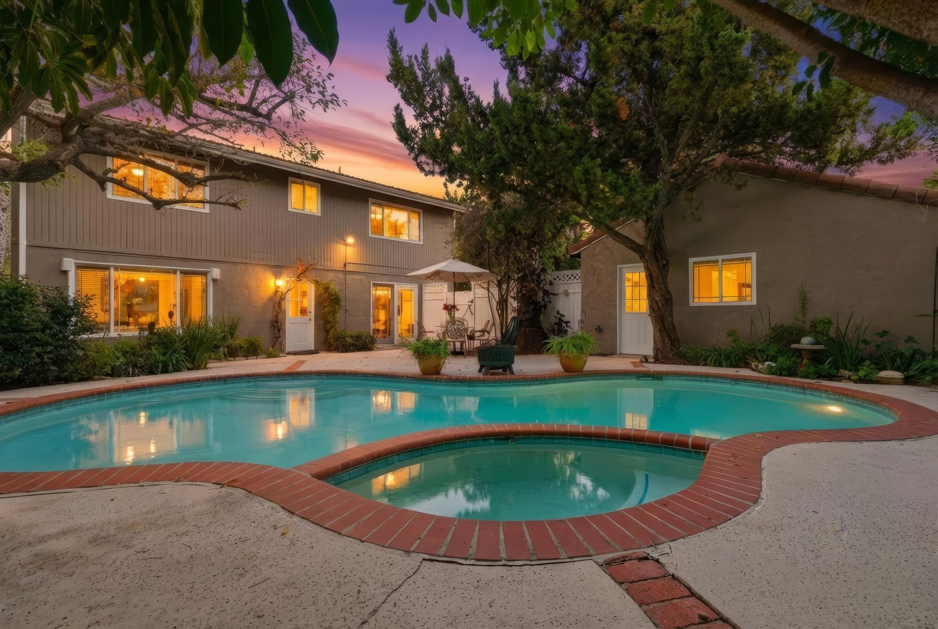 Off Market Exclusive Hesby Oaks