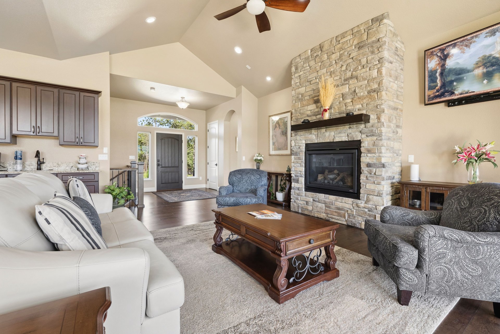 14894 Snowy Pine Point