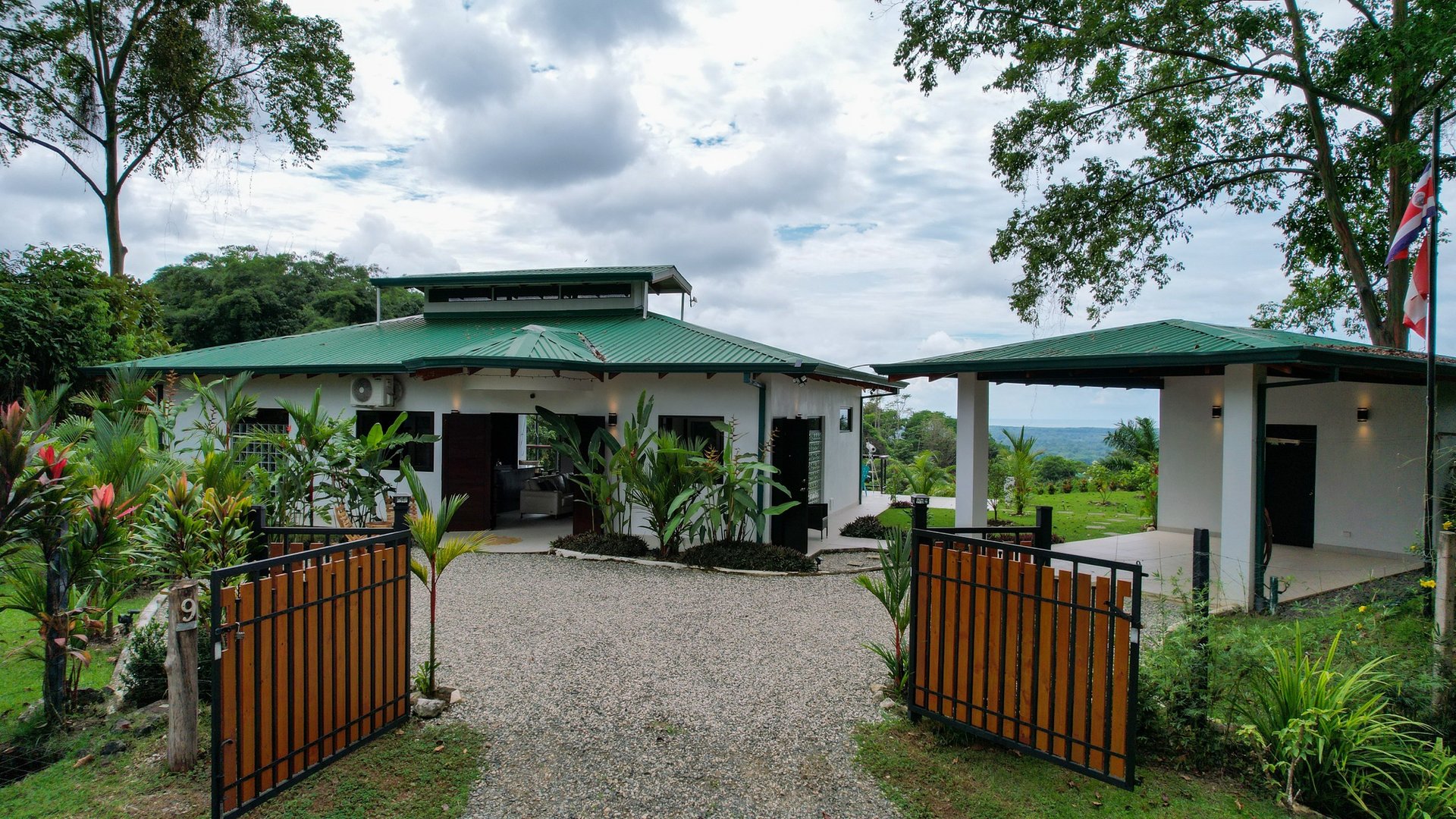House for Sale in Chontales, Costa Rica—Ocean Views, Solar Power, and Modern Comforts