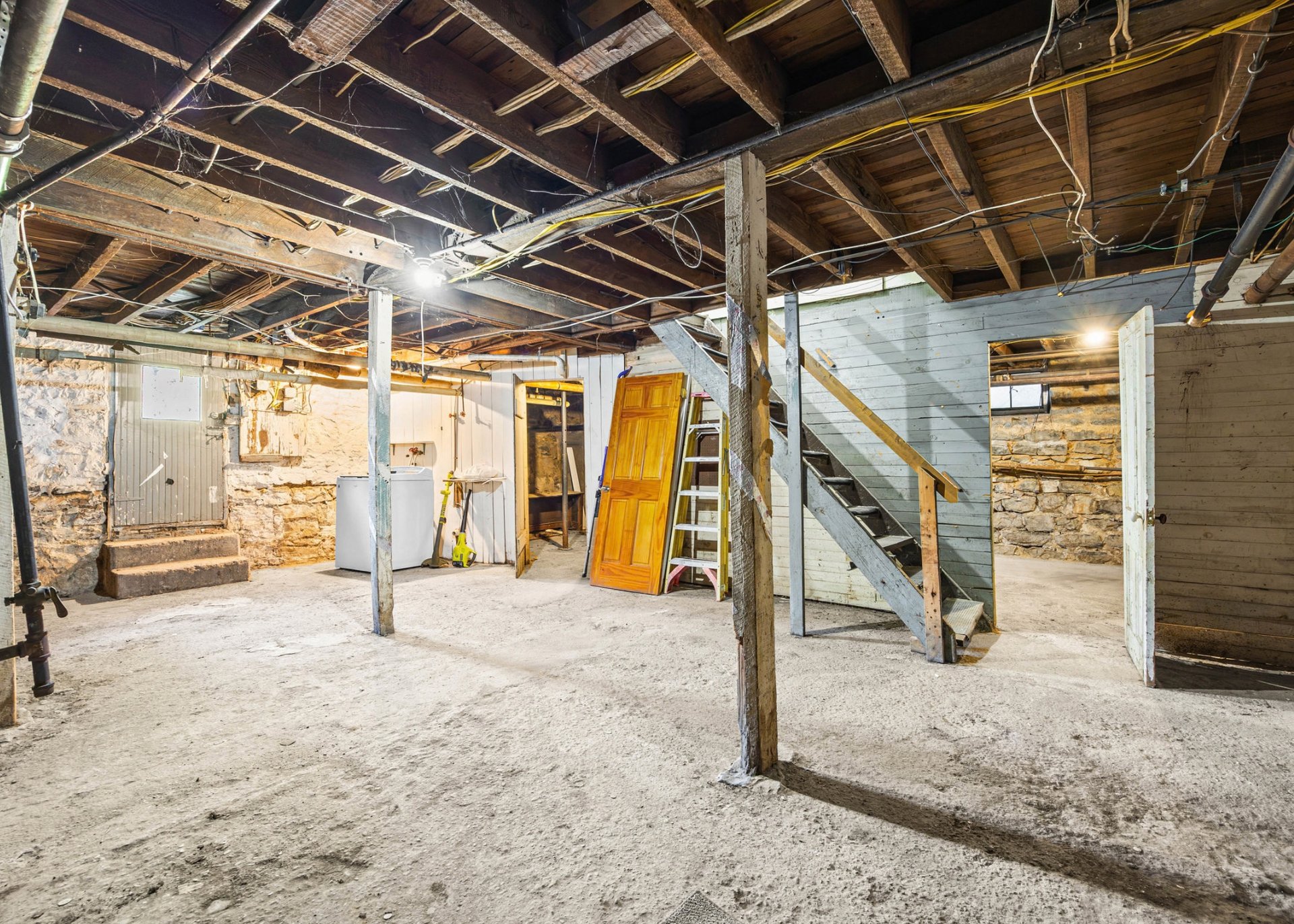 194-196 Pulteney St Geneva NY | 2-Unit Duplex for Sale