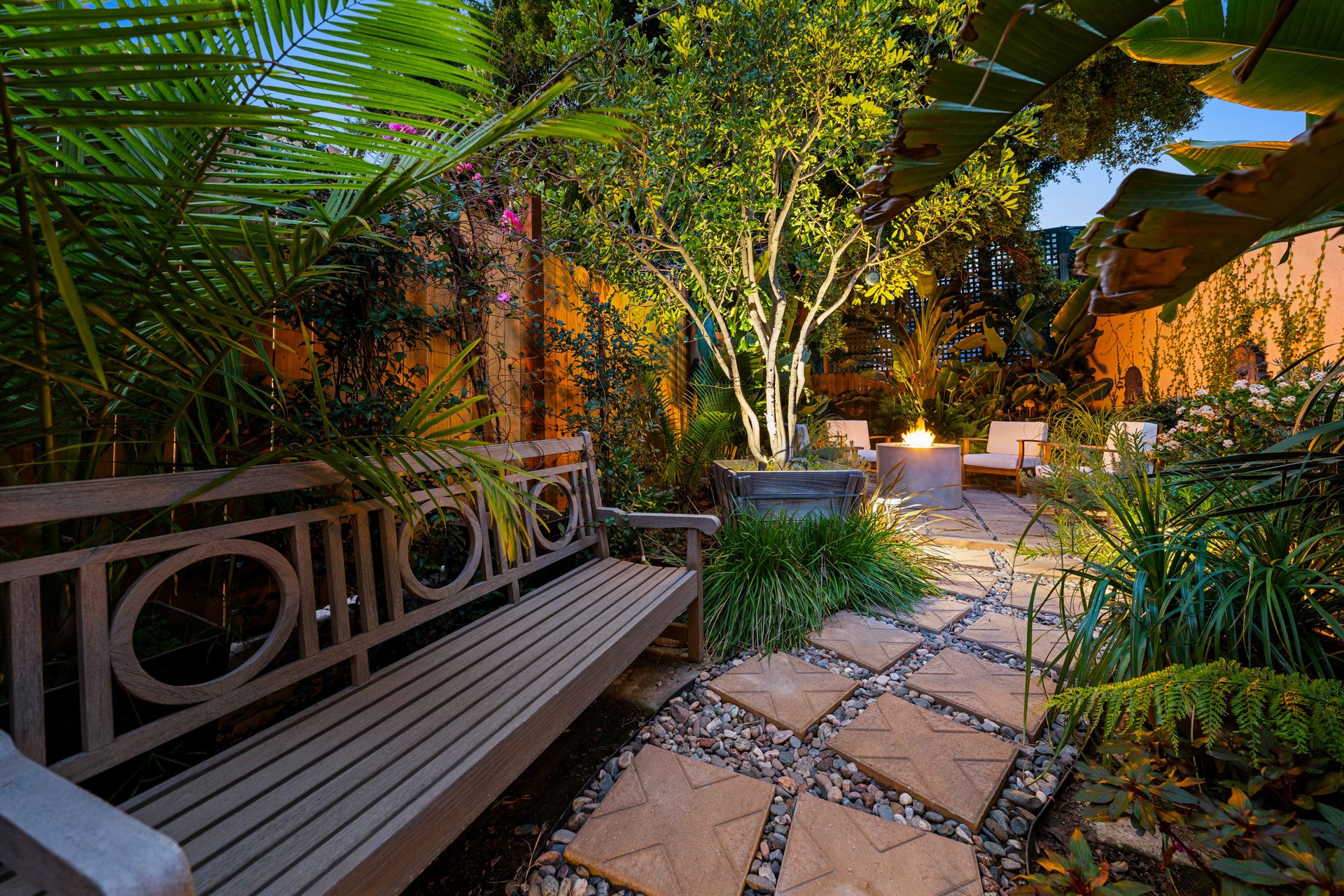 6427 Orange St, Beverly Grove