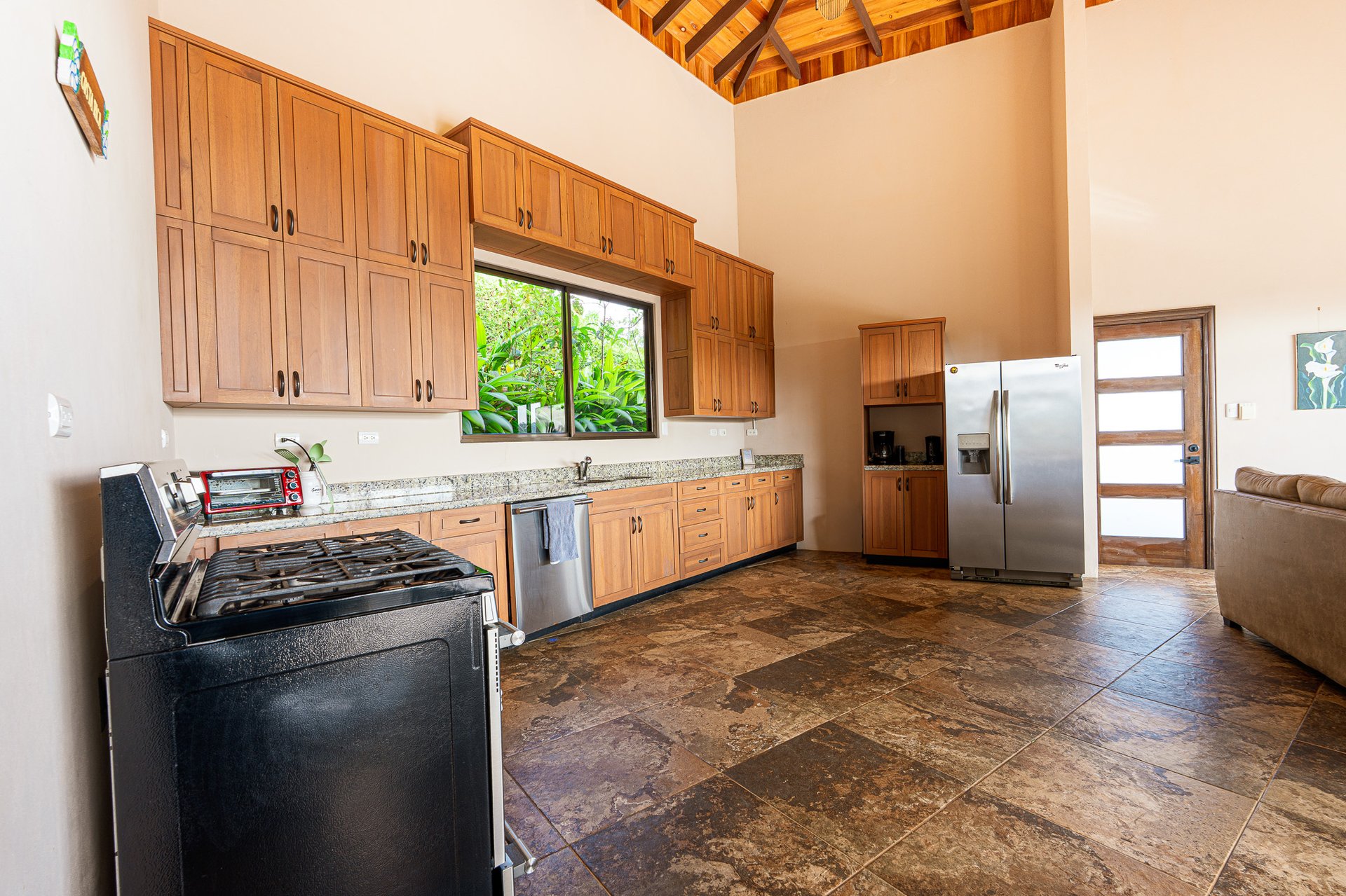 Sunset Ocean View Home on 2.6 Acres Platanillo