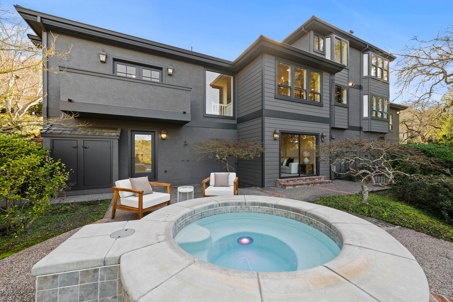 23 Wood Acres Ct