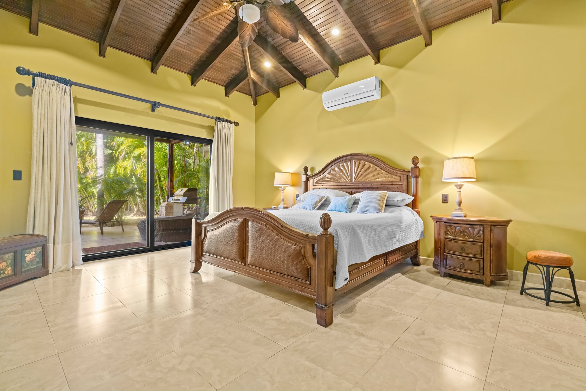 Casa de Golf | Stunning mediterranean-style 5 bedroom home in Reserva Conchal