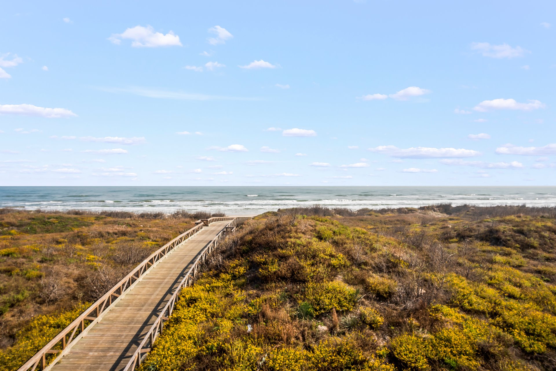 112 Crescent Lane, Port Aransas, TX 78373