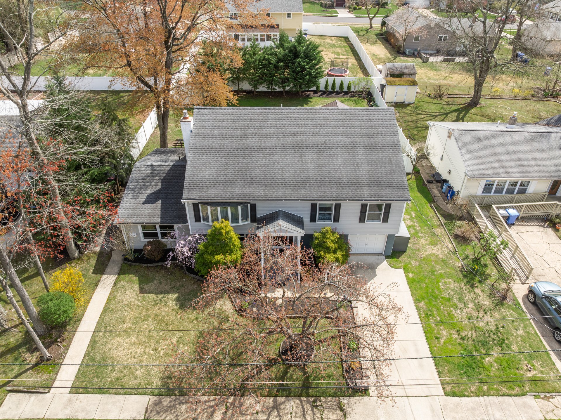 612 Stratford Ave