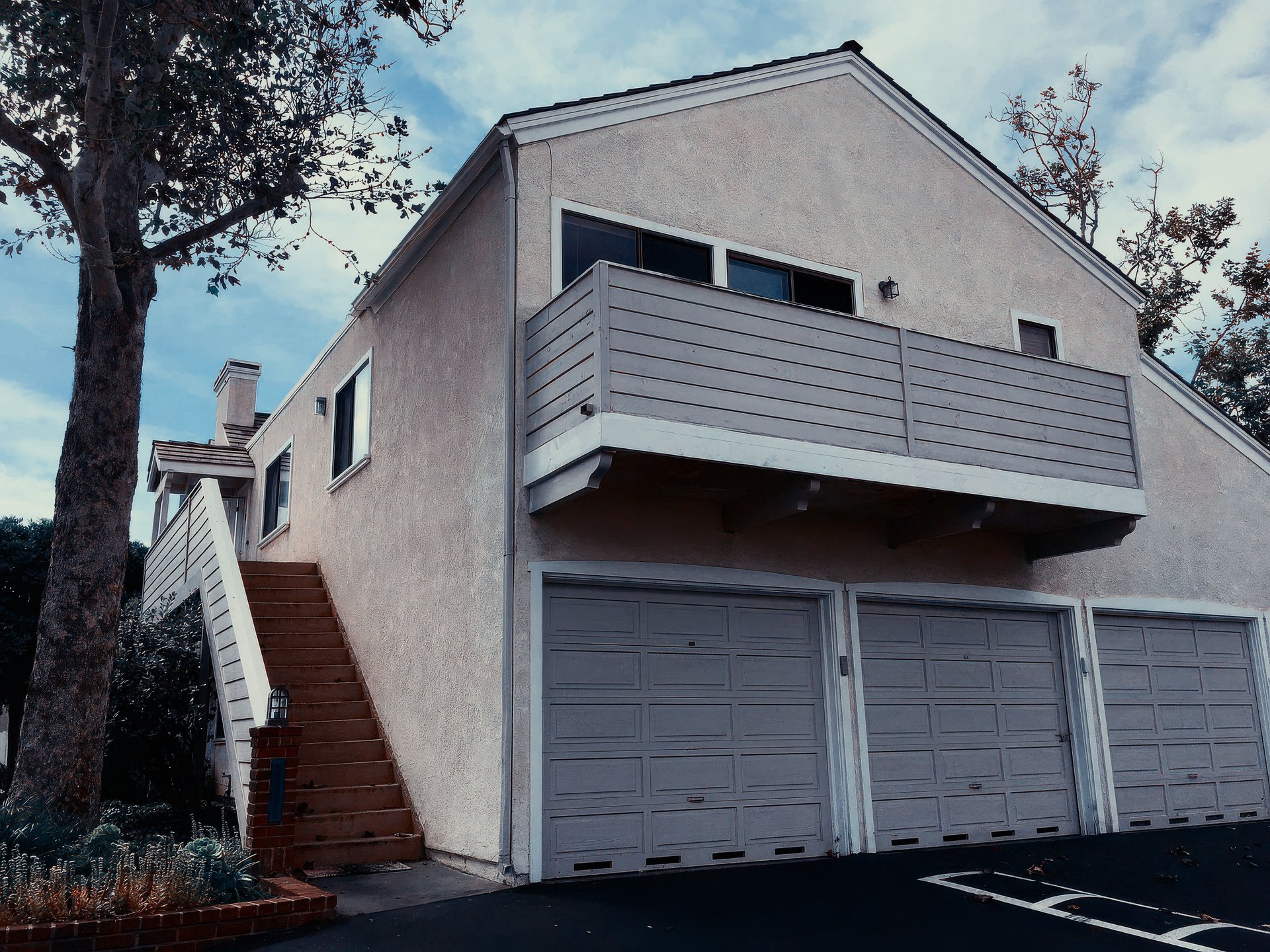 24096 Paseo Corona