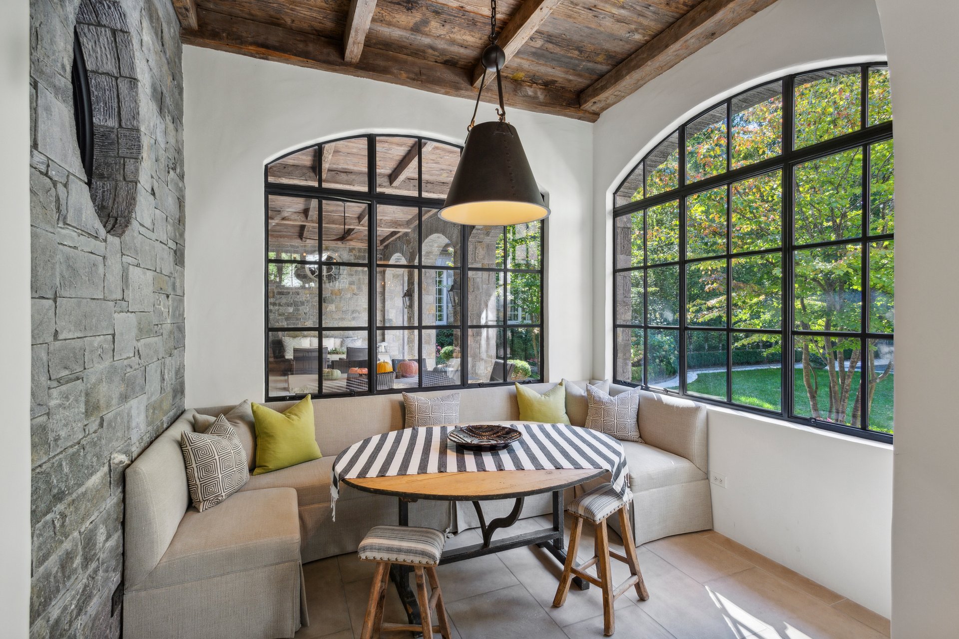 3470 Tuxedo Road NW