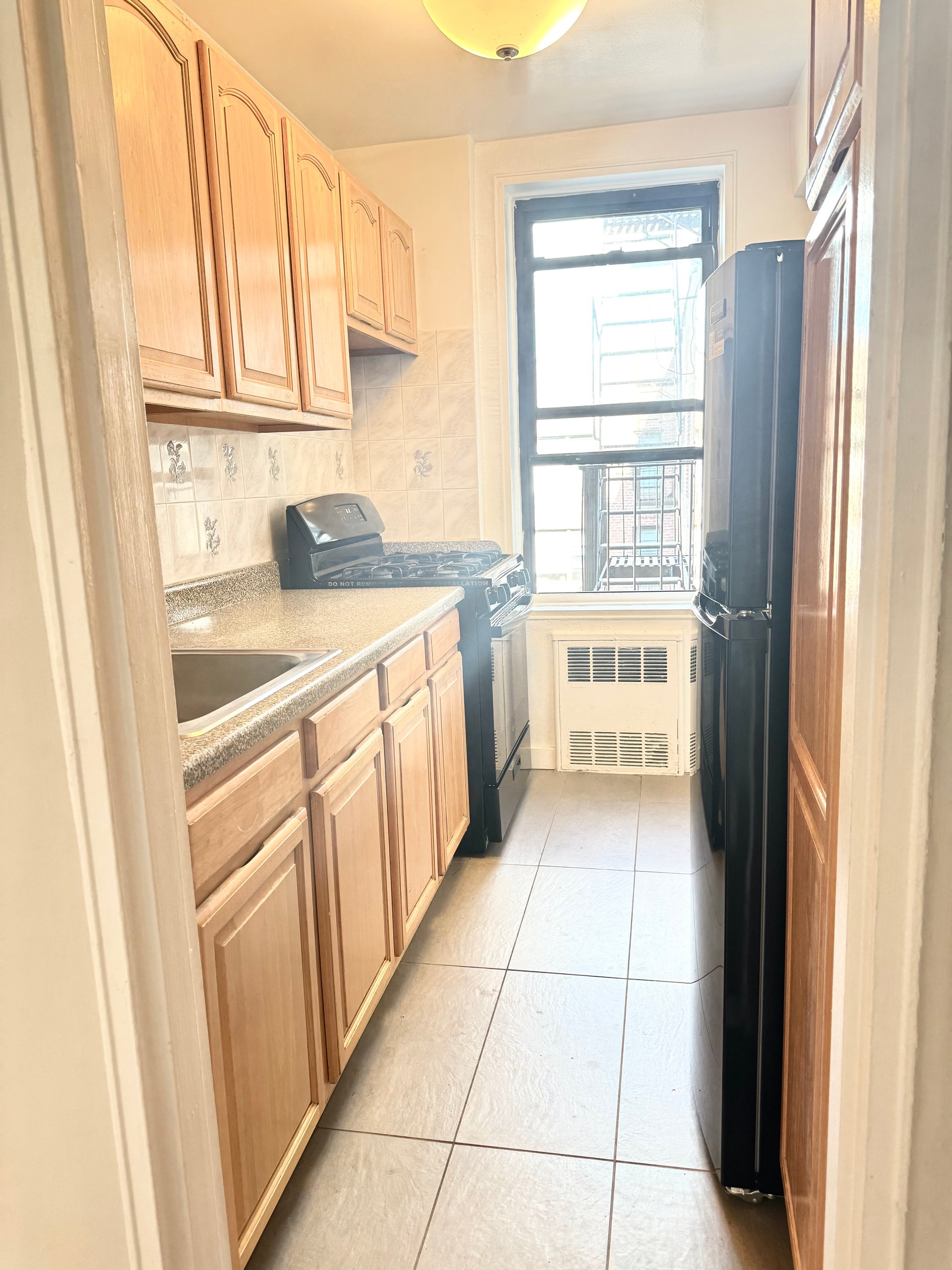 415 Beverly Rd, #6H
