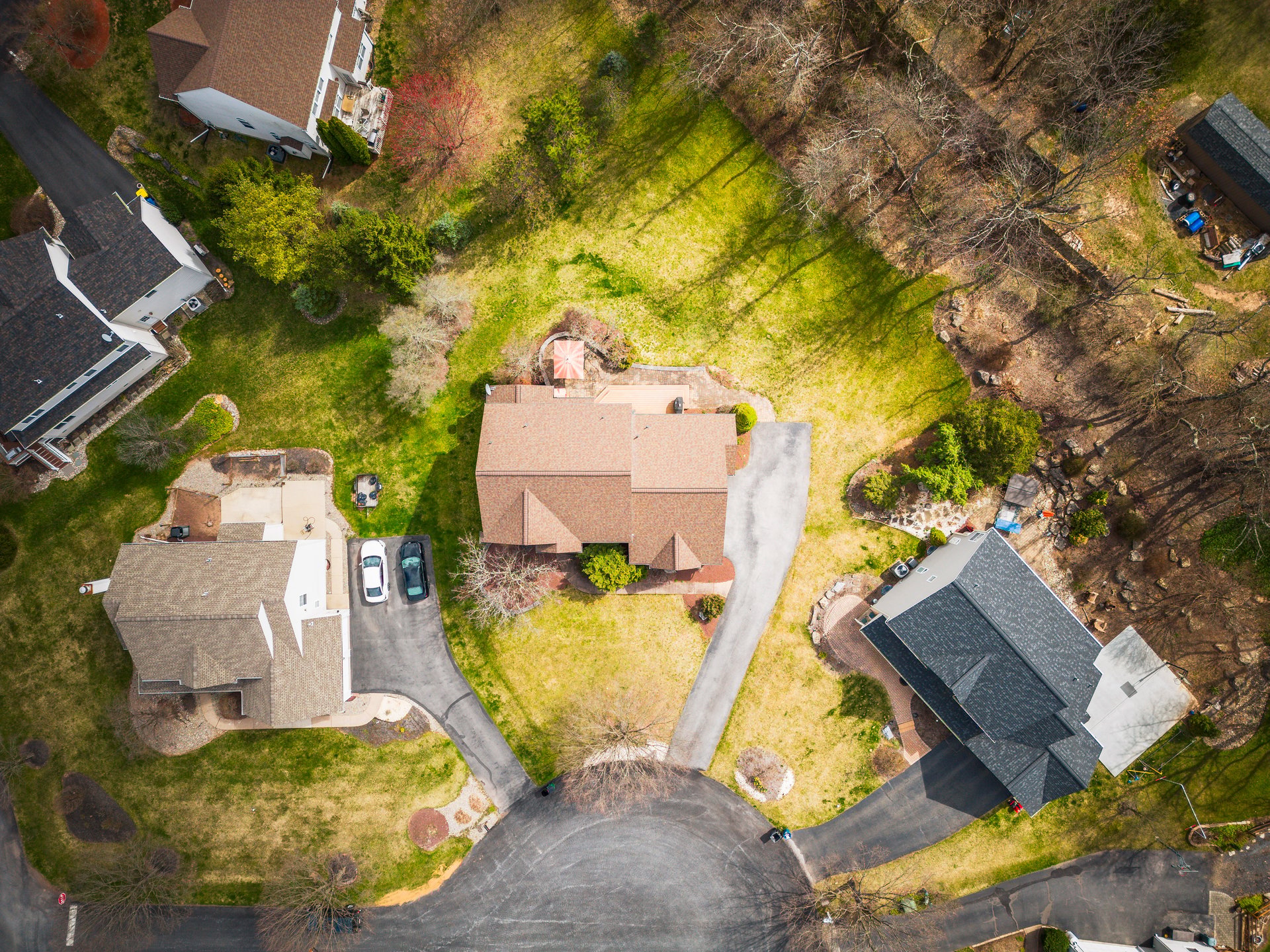 7055 Maple Court