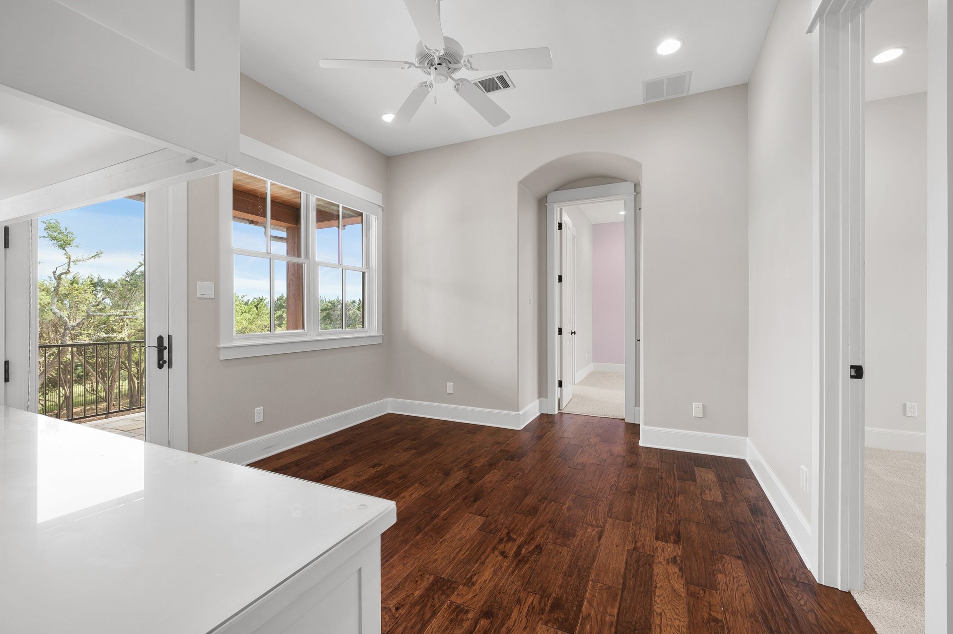16009 Pontevedra Place