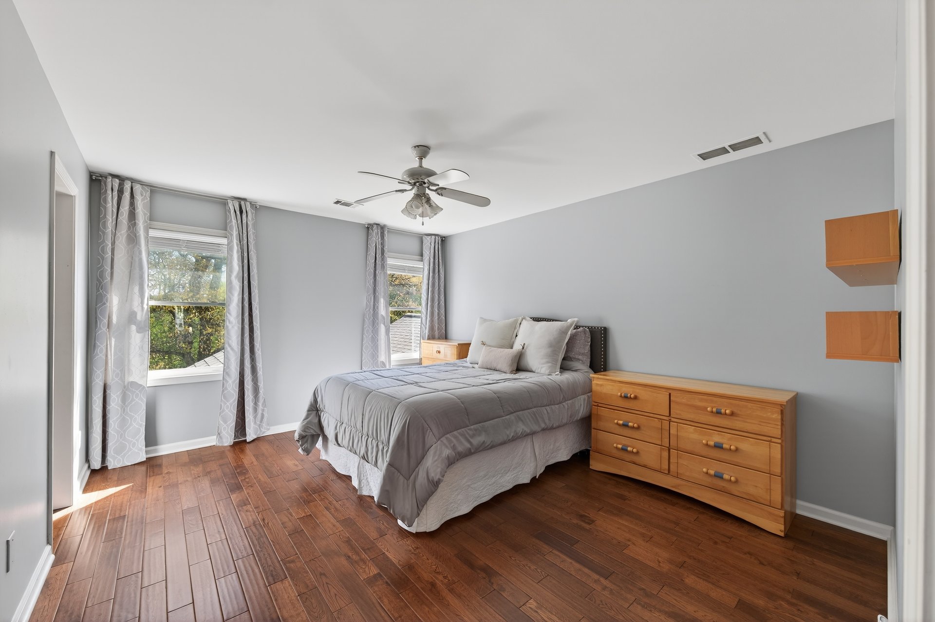 555 Hembree Grove Ovrlk