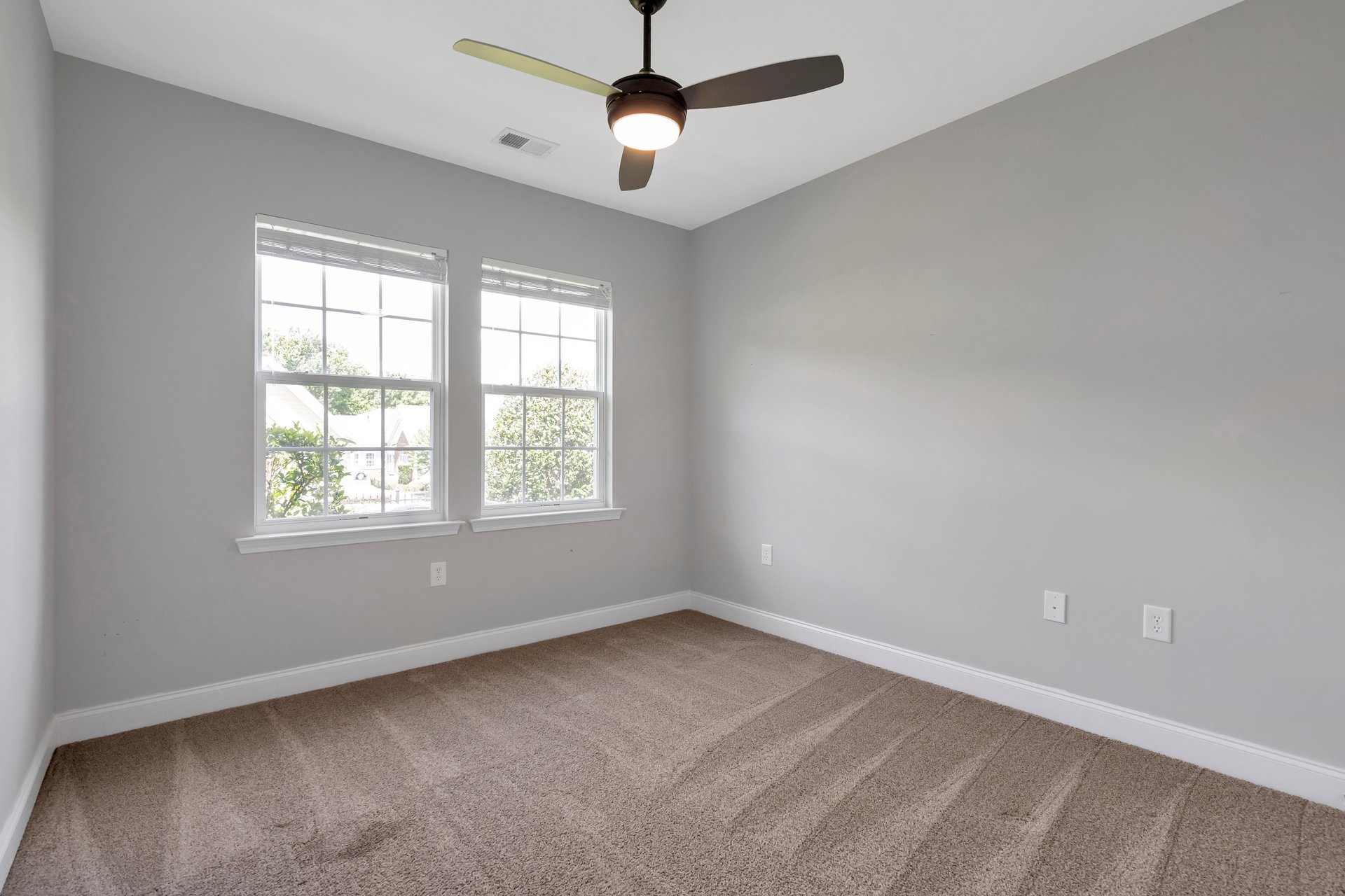 2694 Grapevine Circle