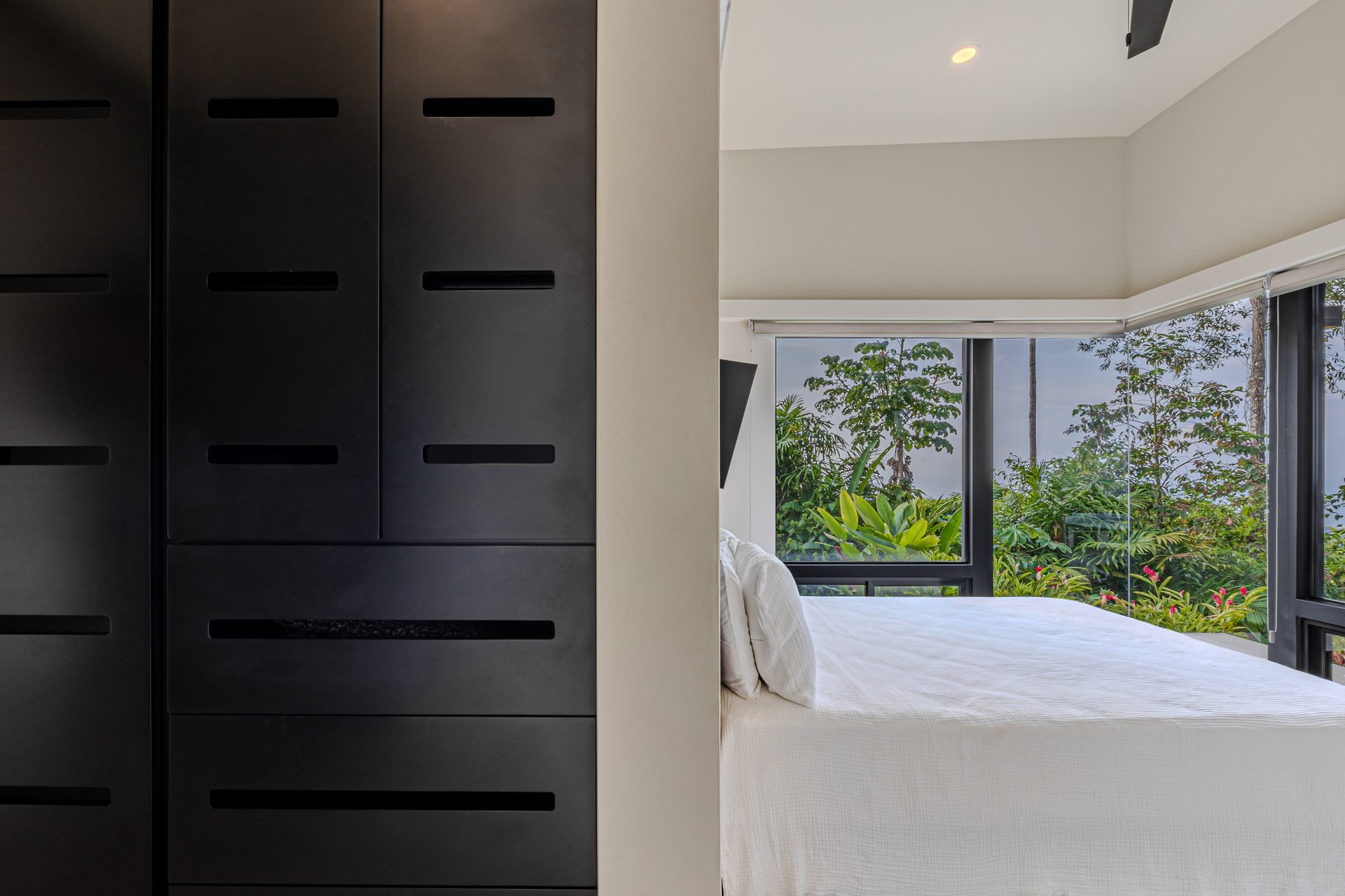 Modern Luxury Villa with Panoramic Ocean Views & Proven Rental Performance | Hills of Portalón