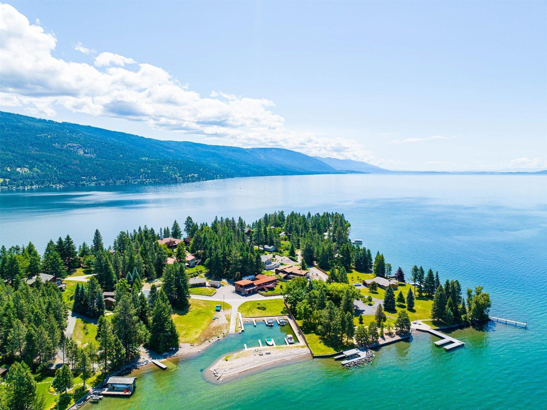 15574 Woods Bay Point Rd