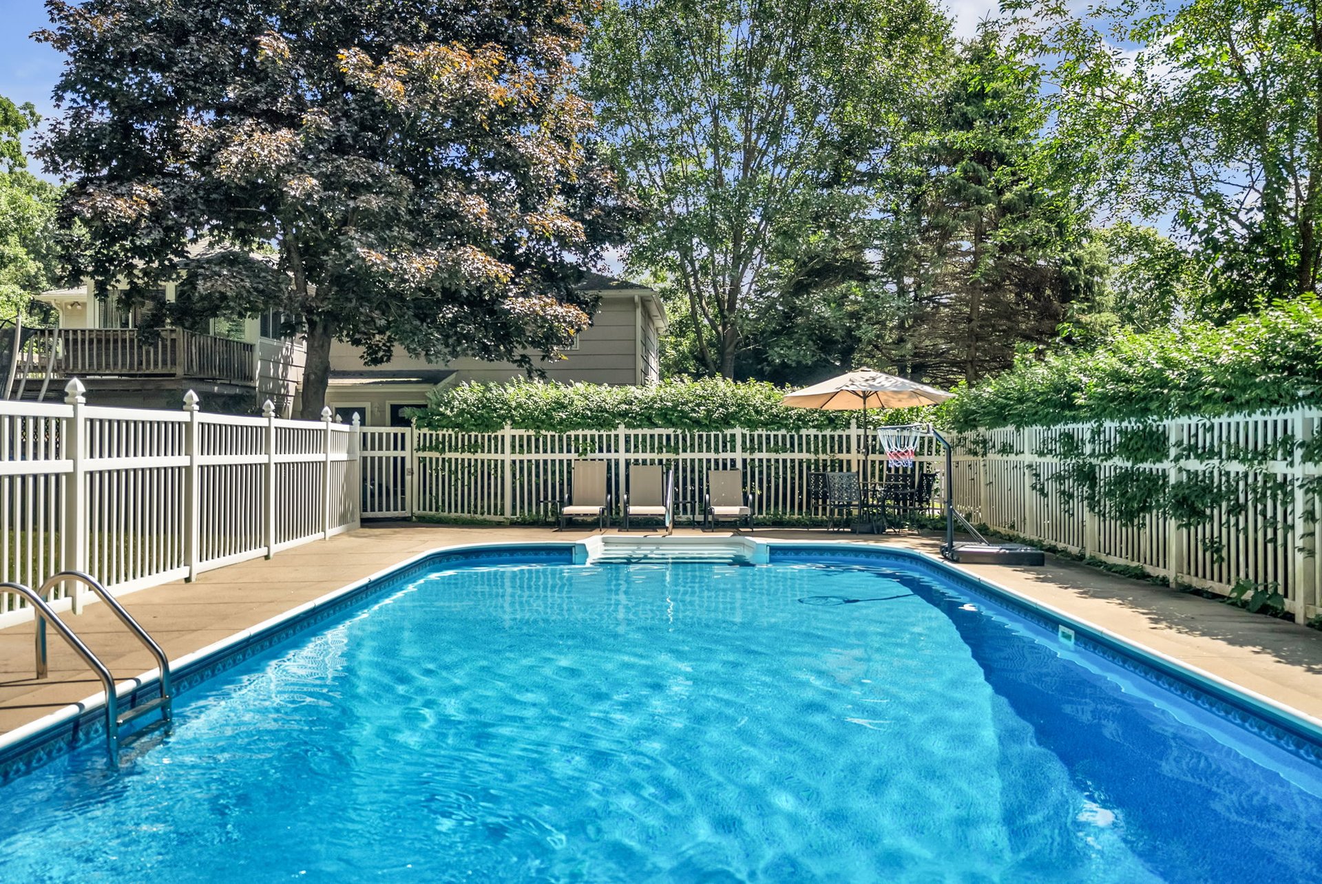 32 Briarwood Road