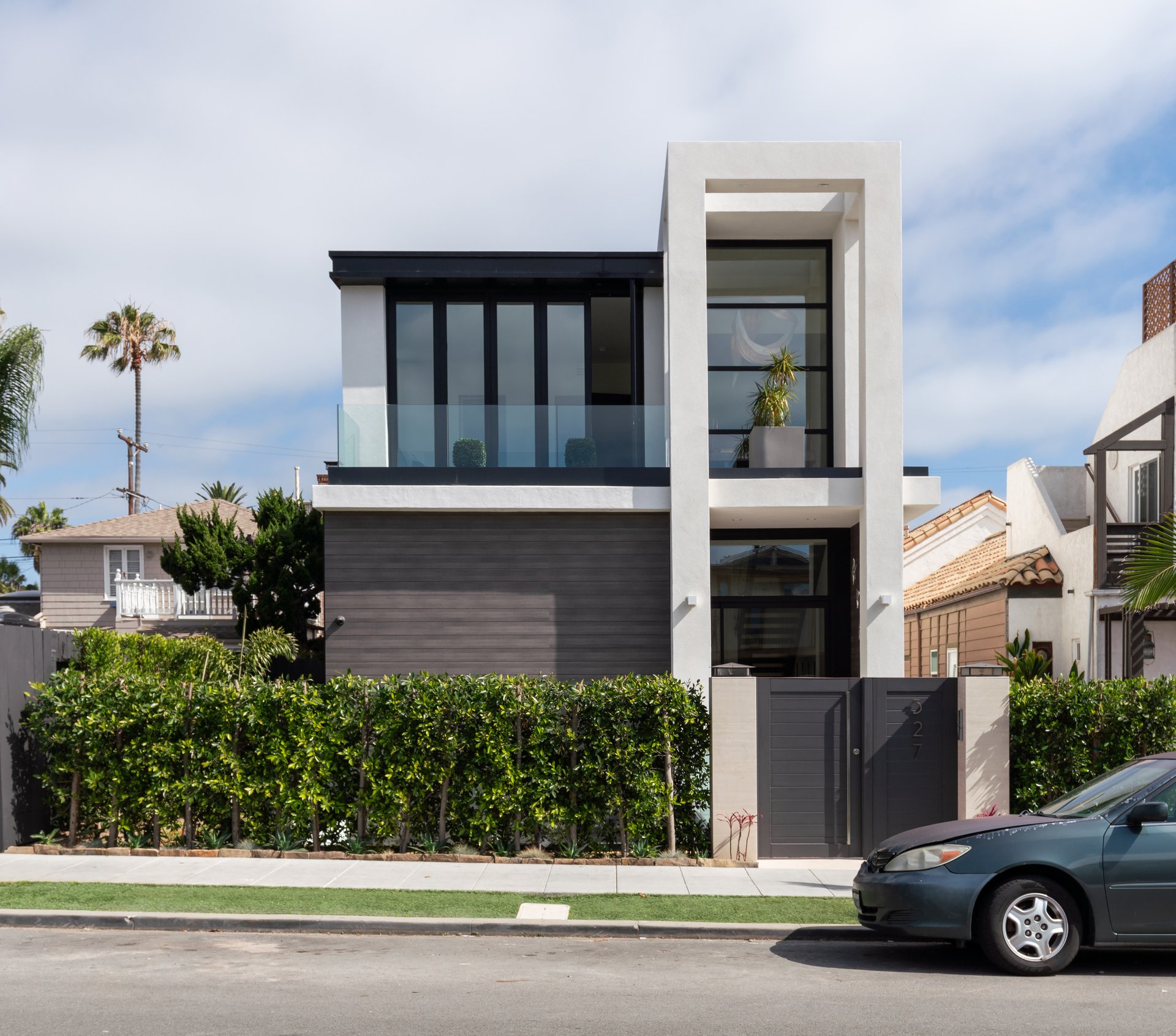 327 Nautilus St