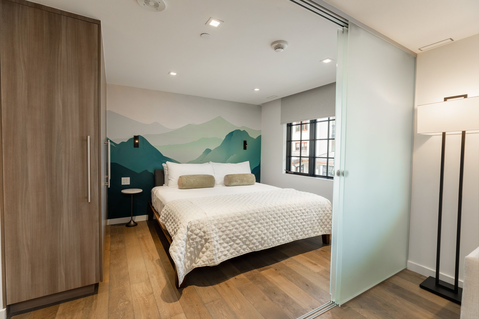 The Lodge at Vail Condominiums #268