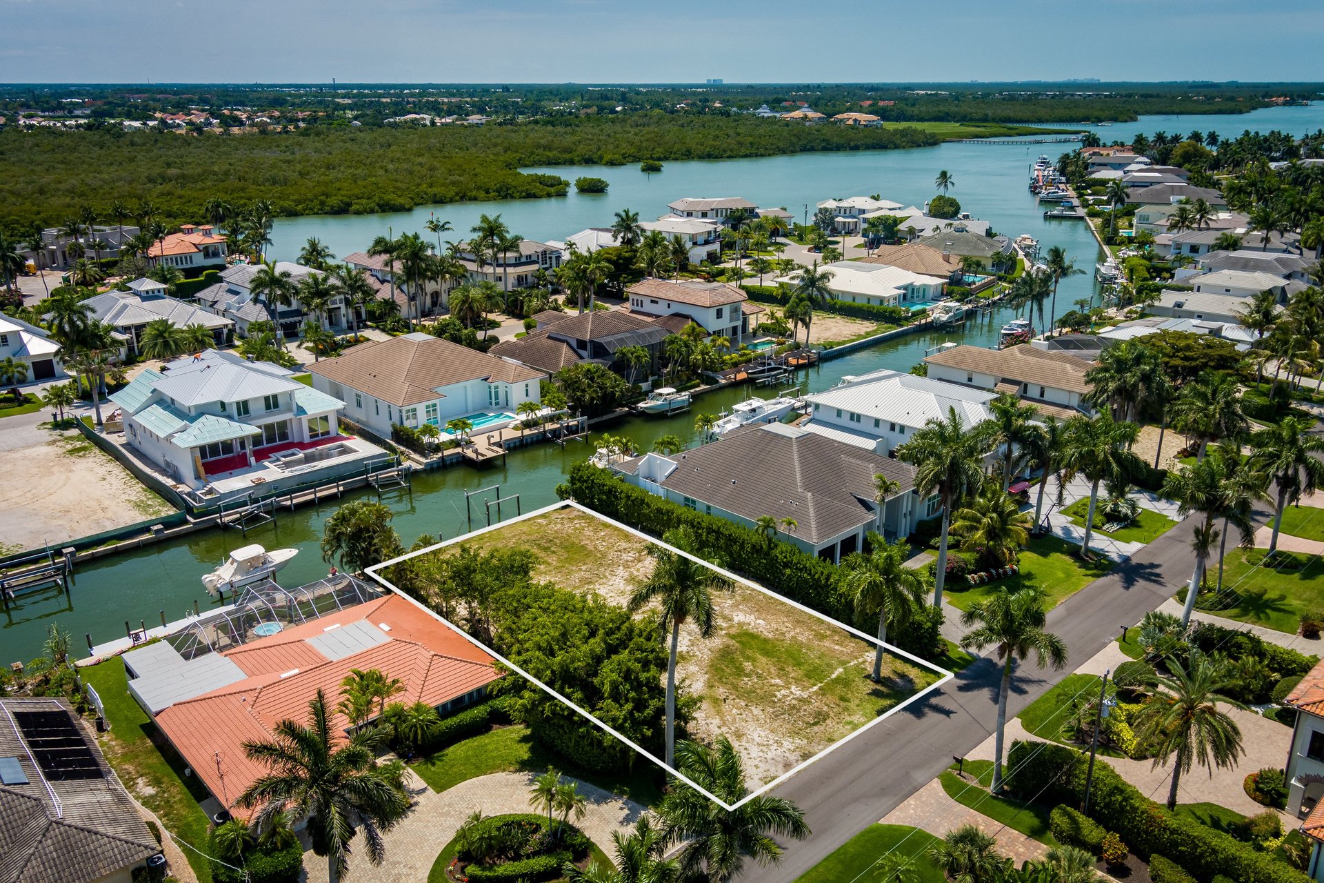 2165 Tarpon Road