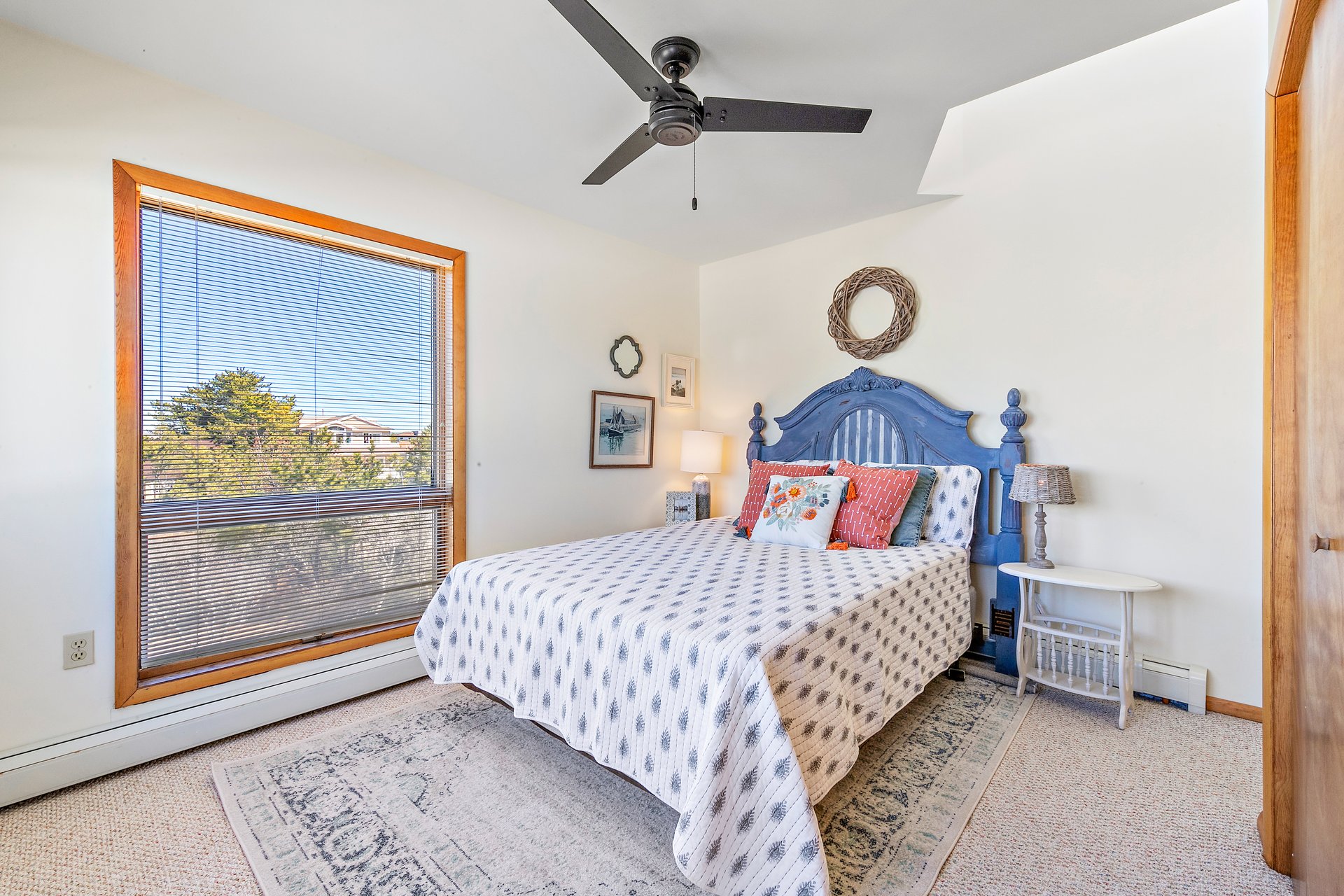 11 Lincoln Avenue - Pet Friendly 