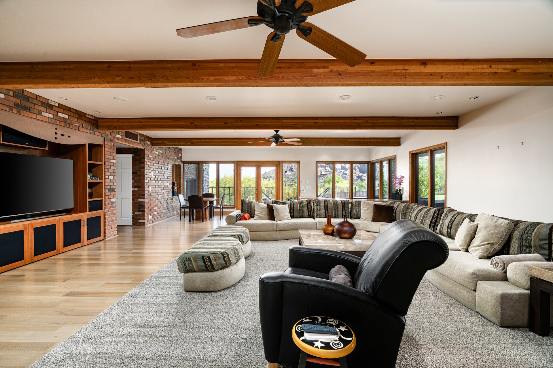 Luxury PV Hilltop Sanctuary