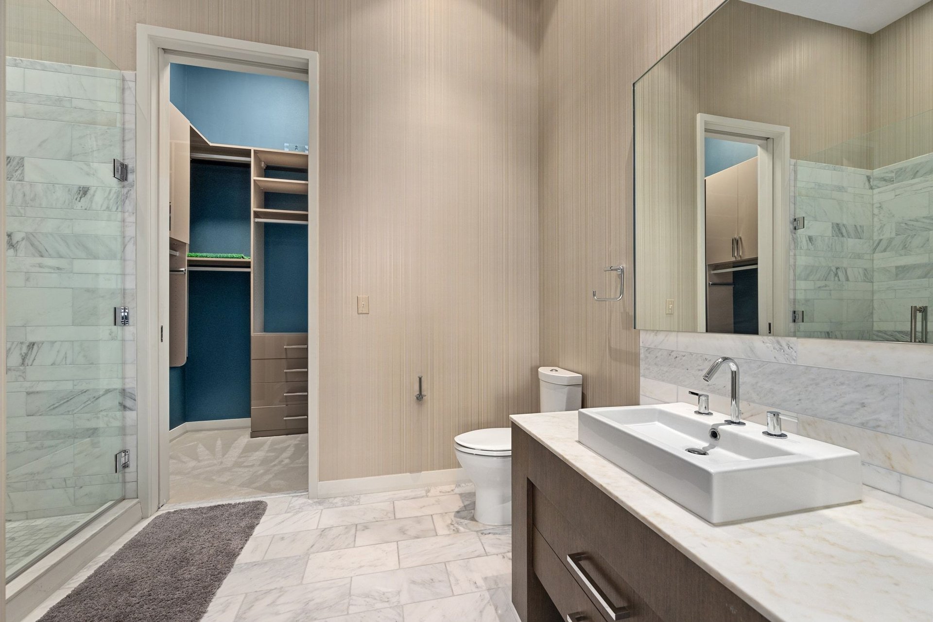 210 Lavaca Street #3503